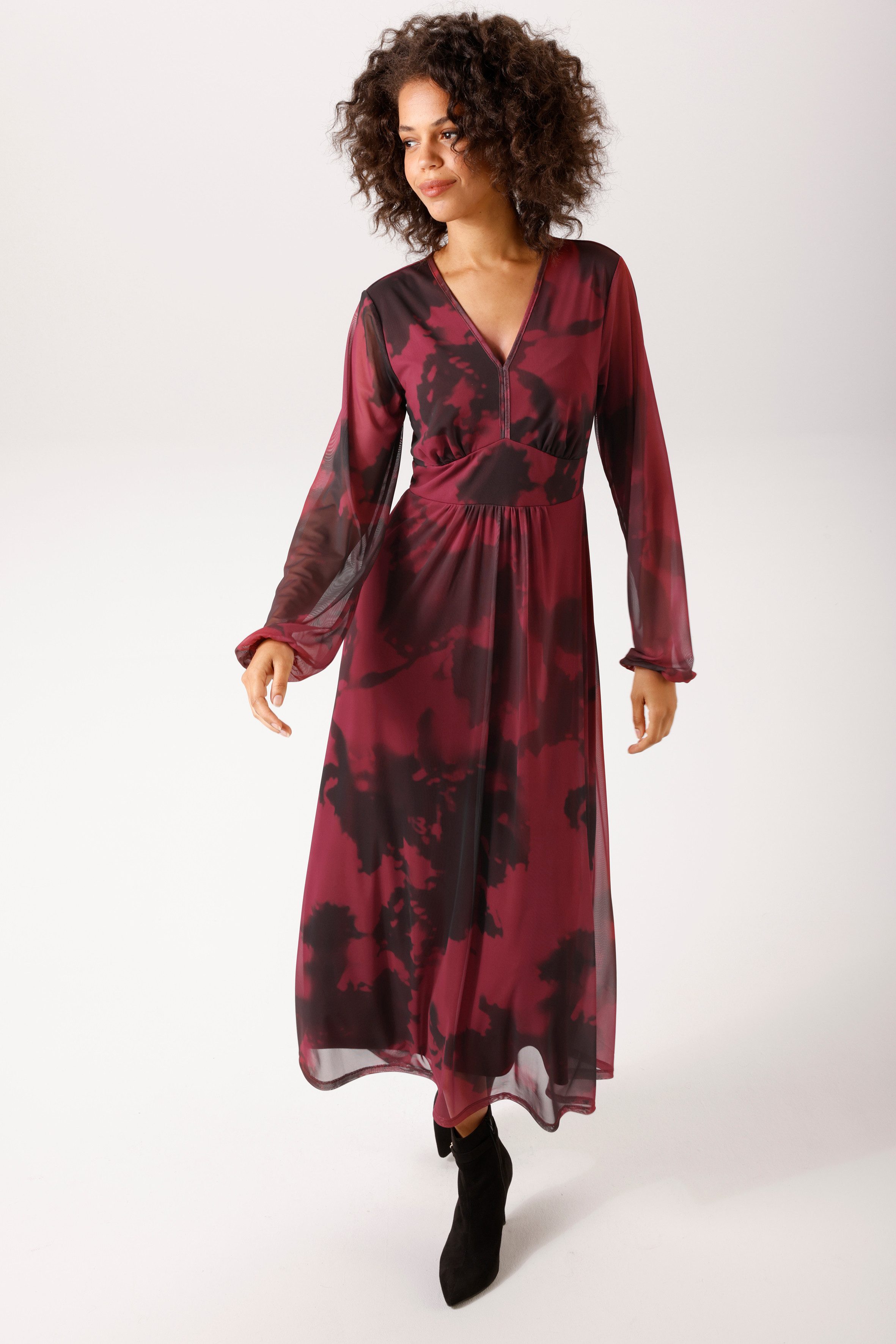 Aniston CASUAL Maxikleid mit großflächigen, grafischen Batik-Druck - NEUE KOLLEKTION