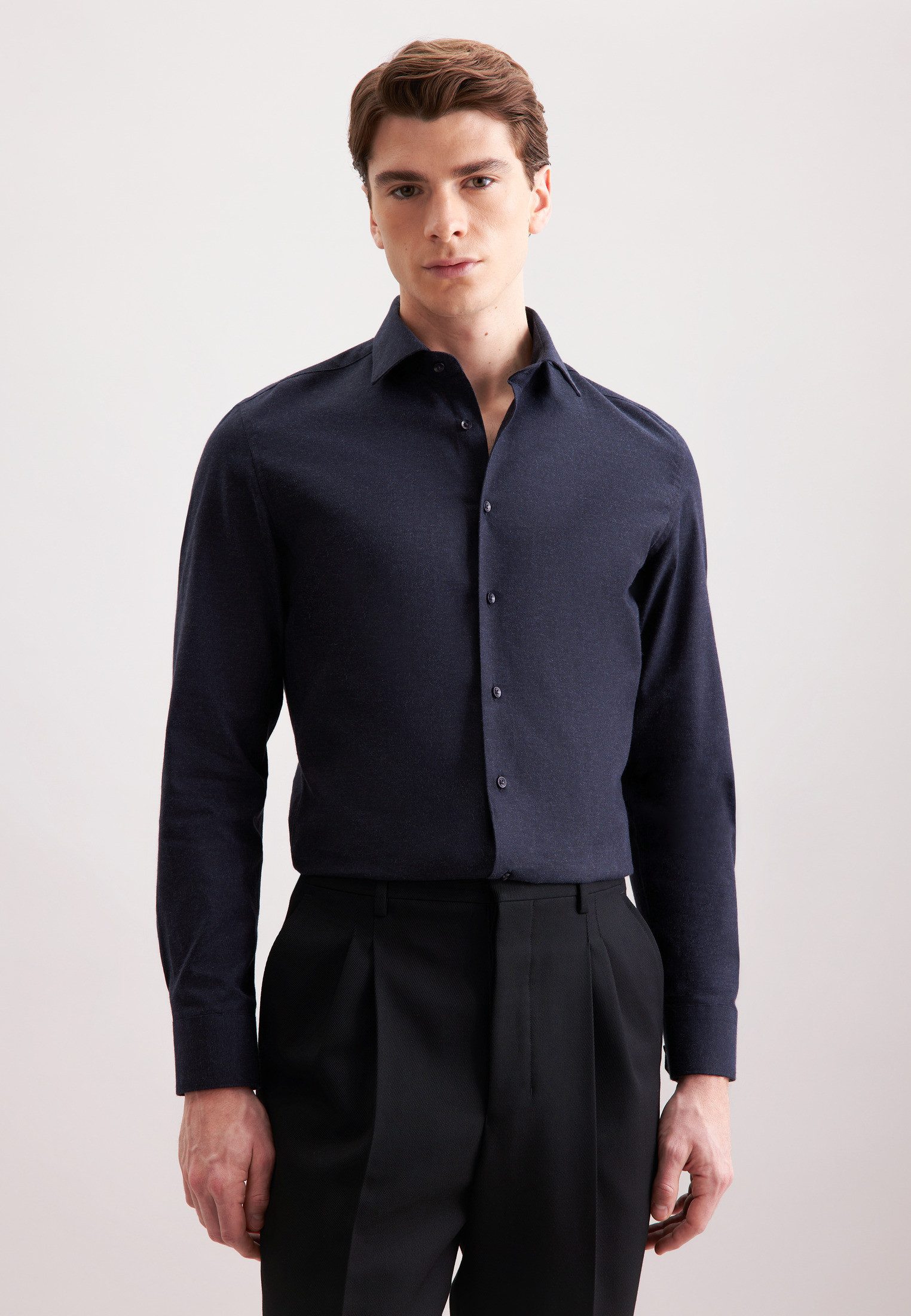 seidensticker Flanellhemd Schwarze Rose Slim 1/1 Kentkragen Uni günstig online kaufen