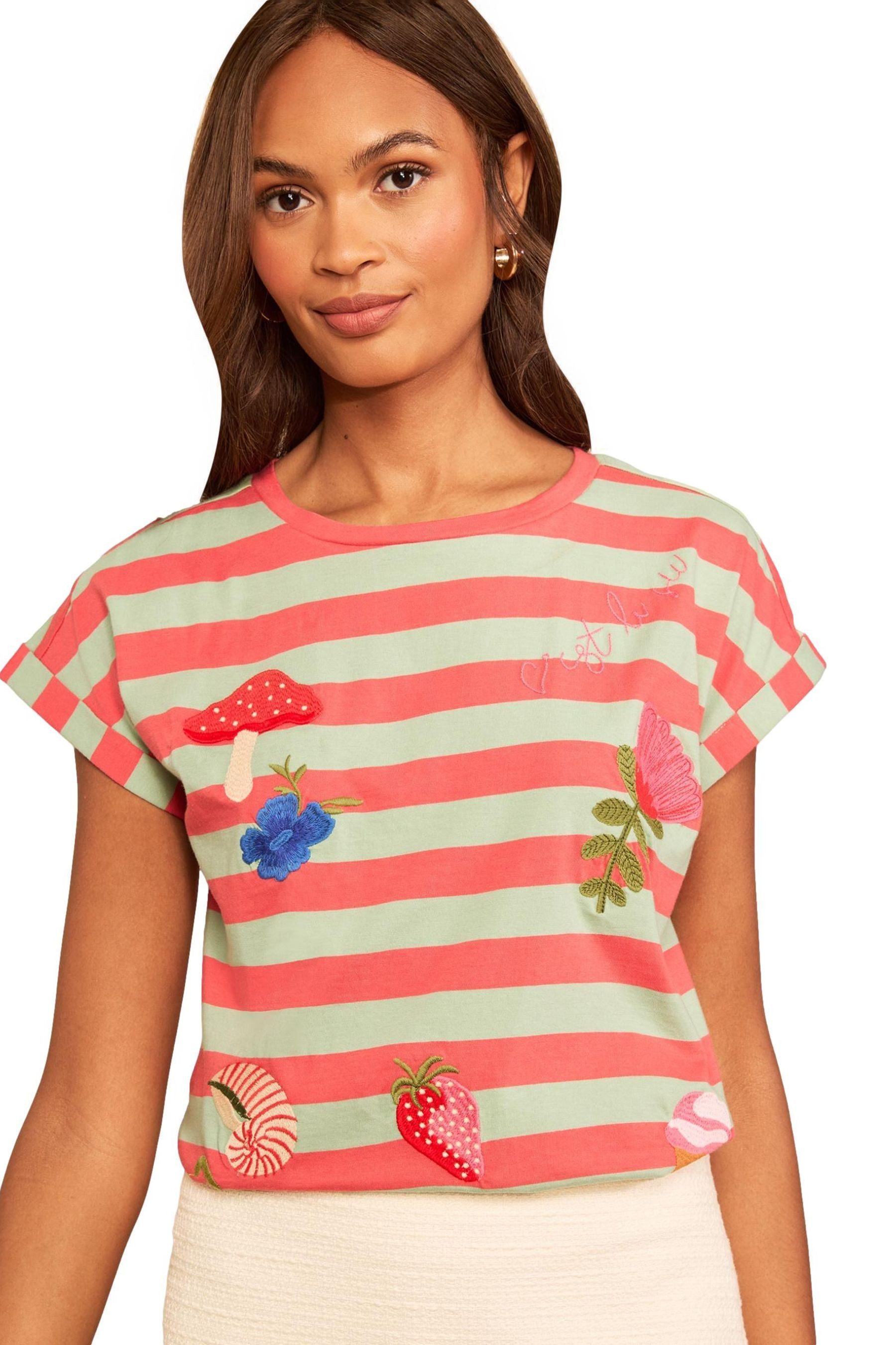 Love & Roses T-Shirt Love & Roses Rundhals-T-Shirt mit Stickerei (1-tlg)