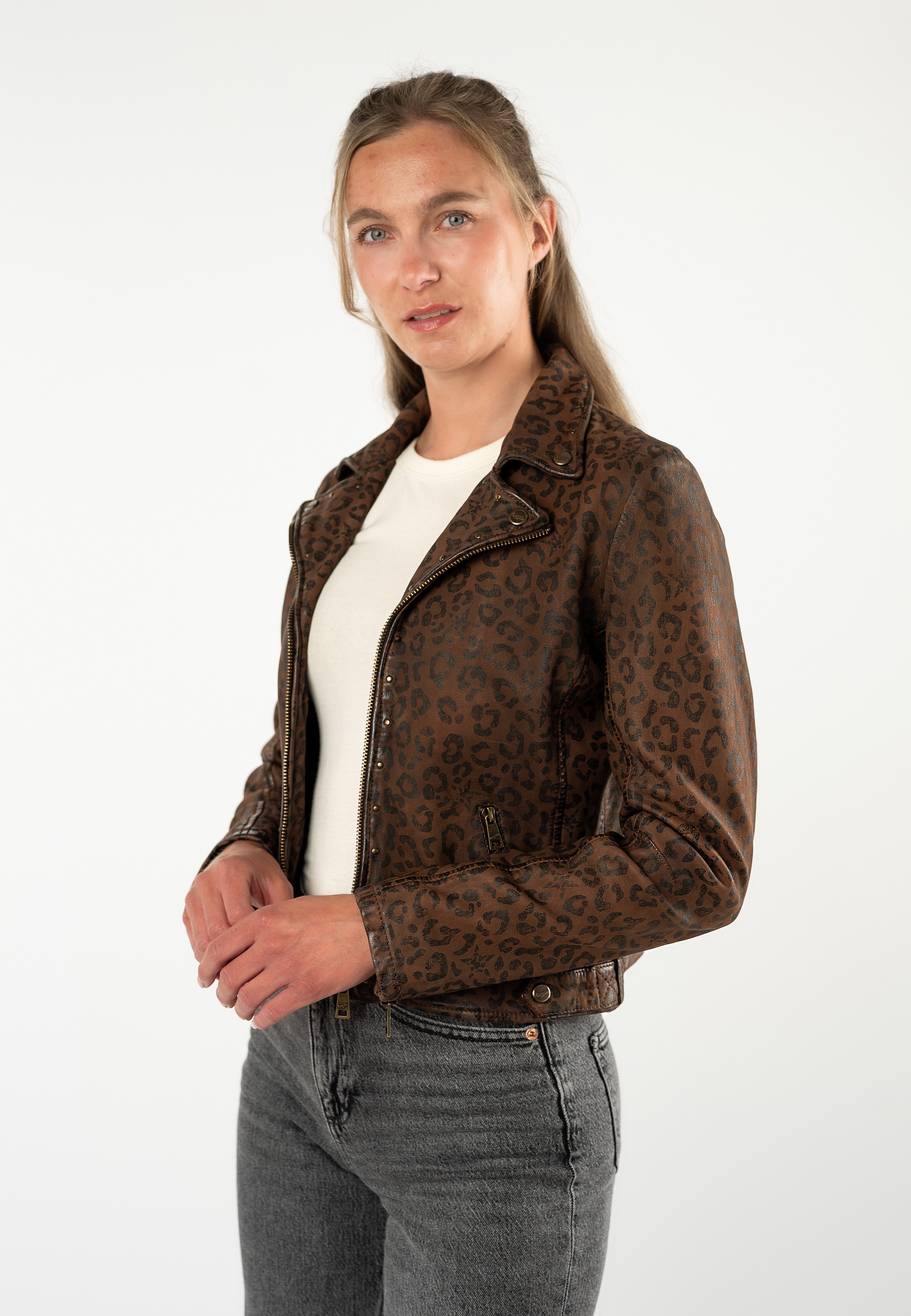 Mauritius Lederjacke MWNyxa mit dekorativem Nietenbesatz, Leo-Print