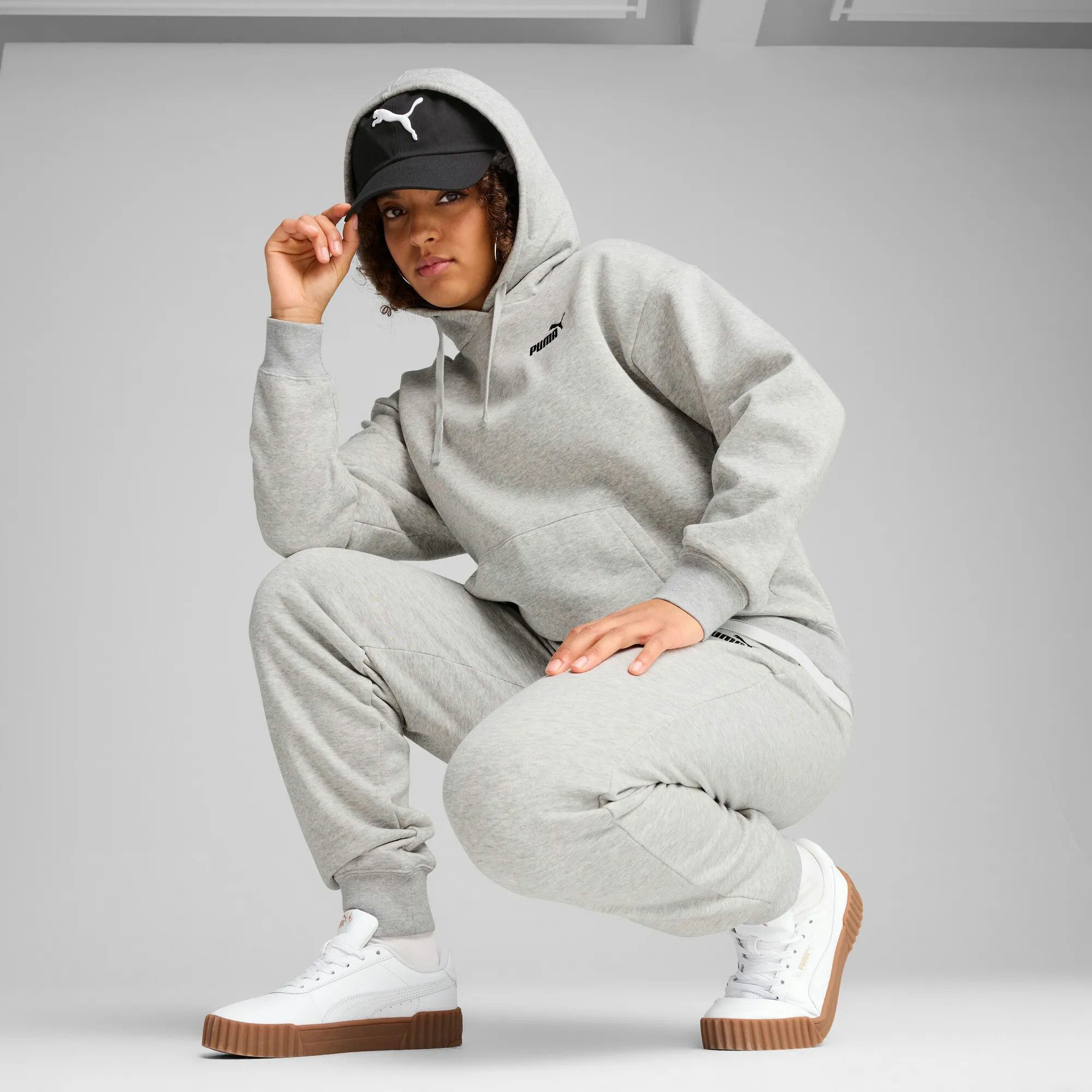 PUMA Trainingshose Puma Damen Sweathose ESS S No.1 Logo Comf H-W Sweatpants TR cl 682458