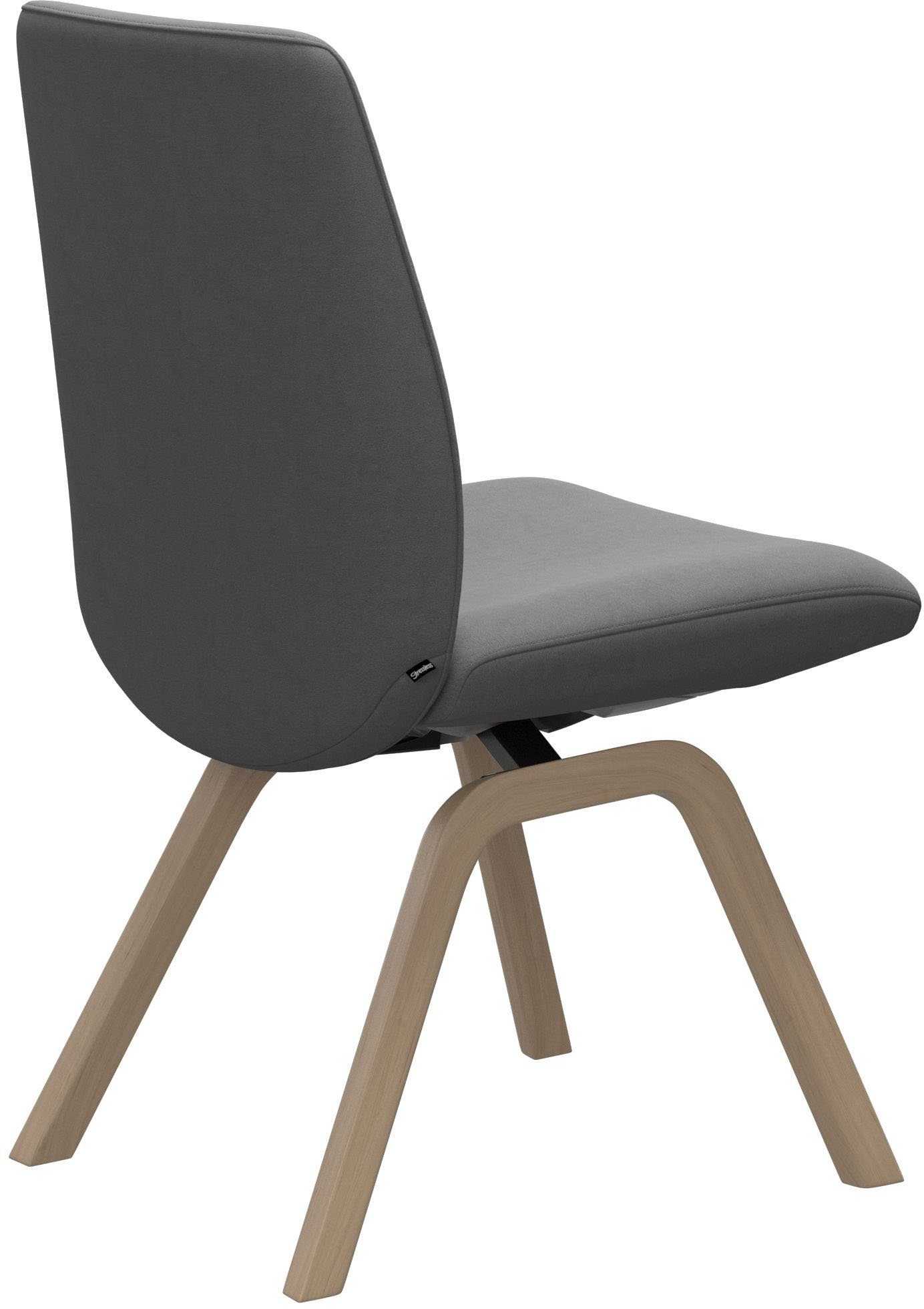 Stressless® Polsterstuhl Laurel, Low Back, Größe L, mit schräggestellten Beinen in Eiche natur