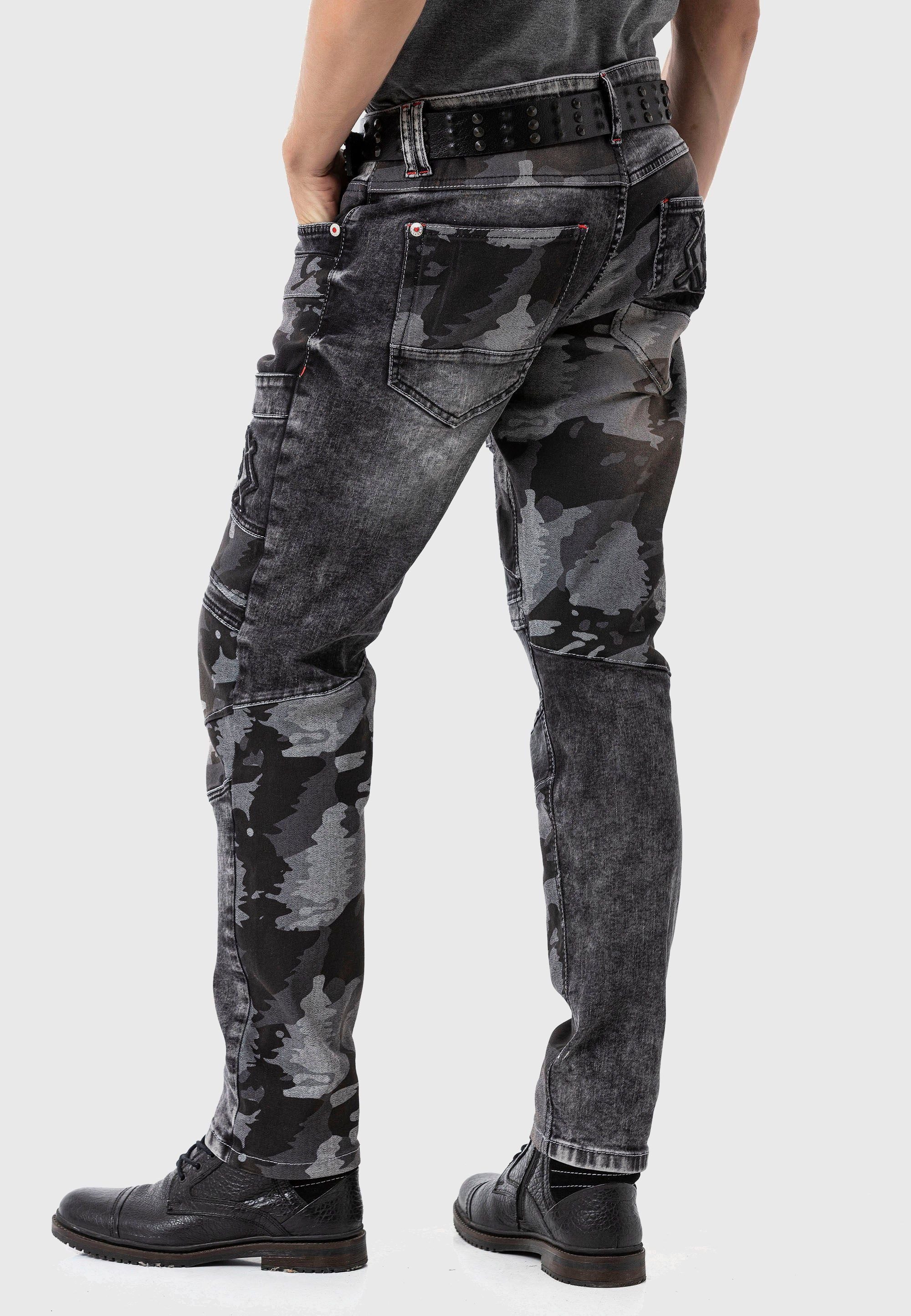 Cipo & Baxx 5-Pocket-Jeans Jeans im Camouflage-Look günstig online kaufen