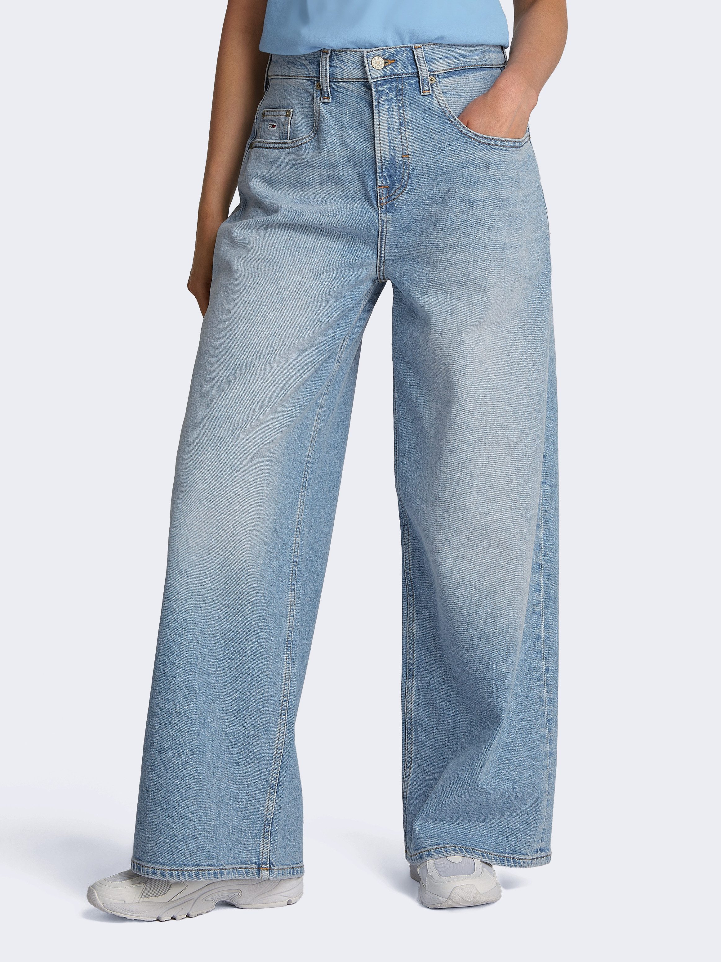 Tommy Jeans Loose-fit-Jeans CHARLIE MR LOOSE WD mit Logostickerei, Mid Rise günstig online kaufen