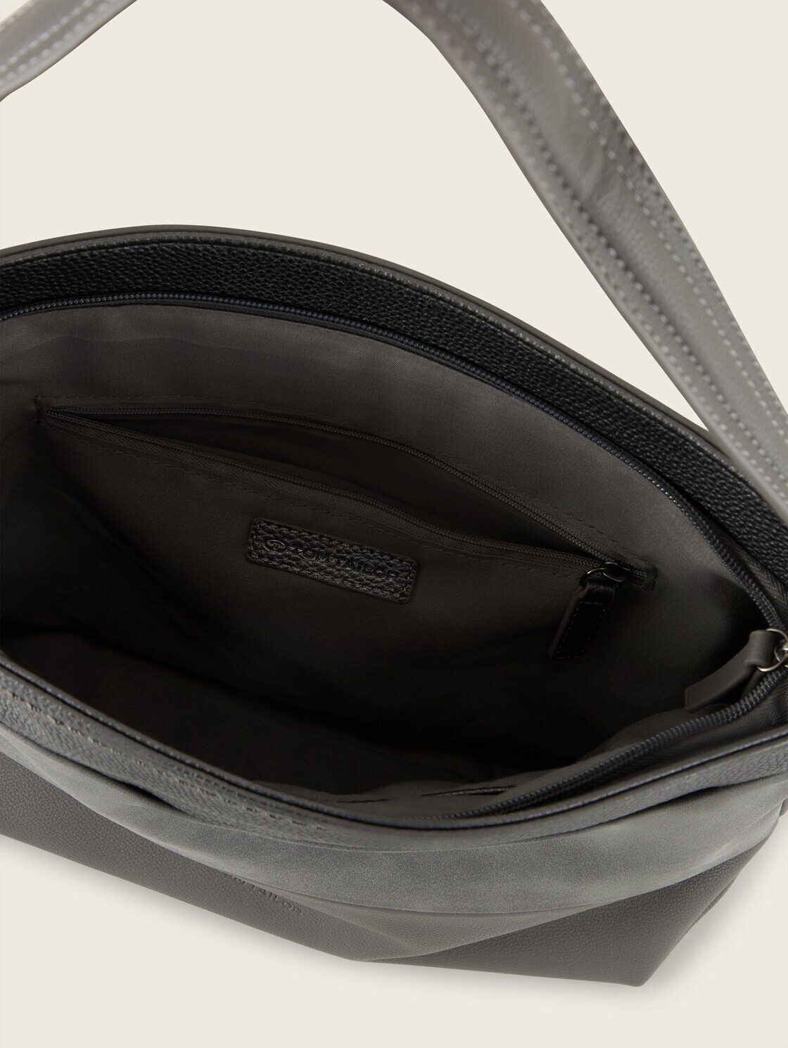 TOM TAILOR Beuteltasche Bags, TTNICOLINA M Schultertasche mit Material-Mix