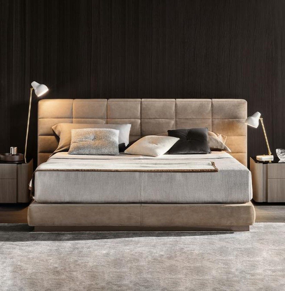 Xlmoebel Polsterbett Beigefarbenes Doppelbett mit luxuriösem Holzgestell (Bett, 1-tlg., Bett), Hergestellt in Europa