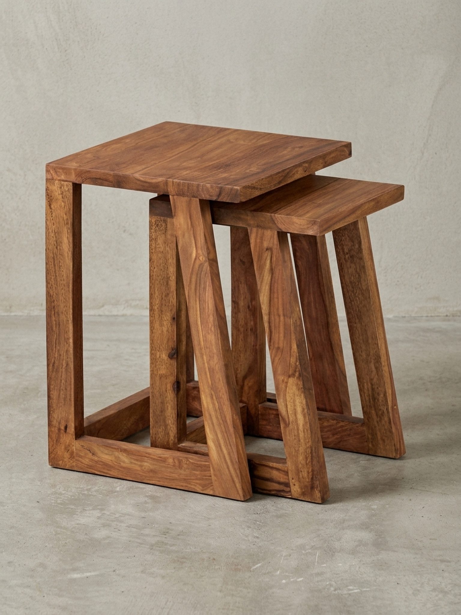 KADIMA DESIGN Satztisch 2er Set MUMBAI Beistelltisch Massivholz Design Wohnzimmer Couchtisch, Wohnzimmer-Tisch eckig Nachttisch Satztisch Landhaus-Stil