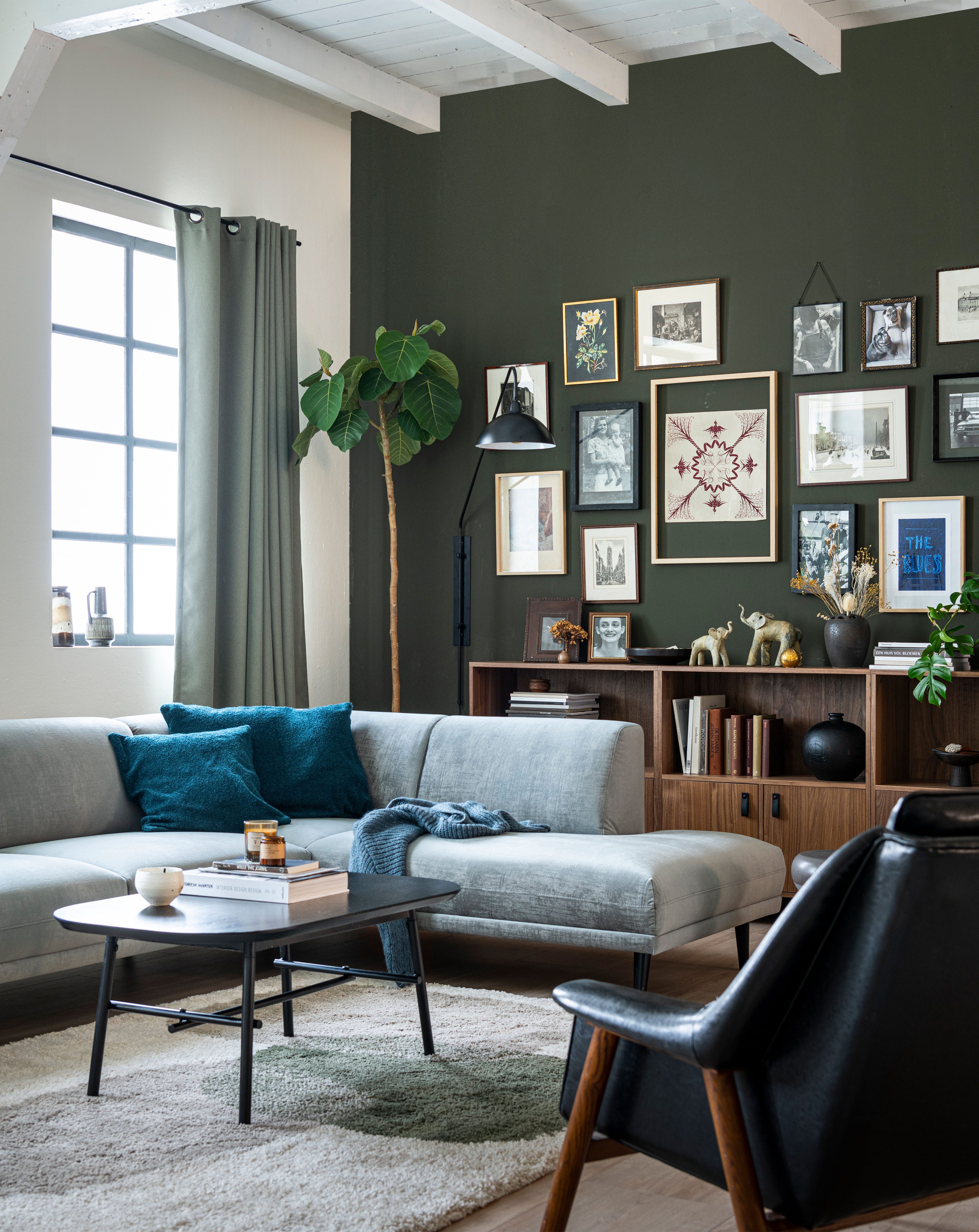 WOOOD Couchtisch Elegance mit Massivmangoholz und Metallgestell B 100 x T 60 x H 43 cm, Tischblattdicke 3 cm, Querstange zur Verstärkung, Metallgestell Ø 3 cm