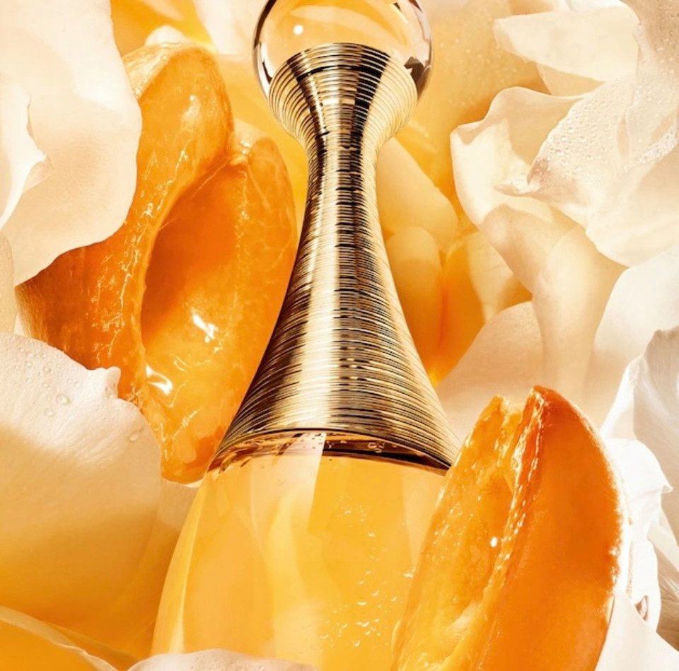 Dior Eau de Parfum J'adore Damen Eue de Parfum Spray 100ml, Ikonischer Flakon, femininer Dior-Klassiker