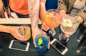 M Trinkhalme aus Edelstahl, nachhaltig, wiederverwendbar und umweltfreundlich, (12-tlg., 10 gerade, 2 Reinigungsbürsten + Aufbewahrungsbeutel gratis), mit ø6mm auch für Cocktails geeignet