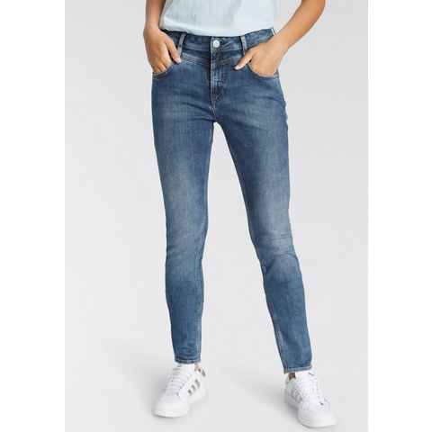 Herrlicher Slim-fit-Jeans PEPPY SLIM RECYCLED DENIM Normal Waist Recycled Polyester