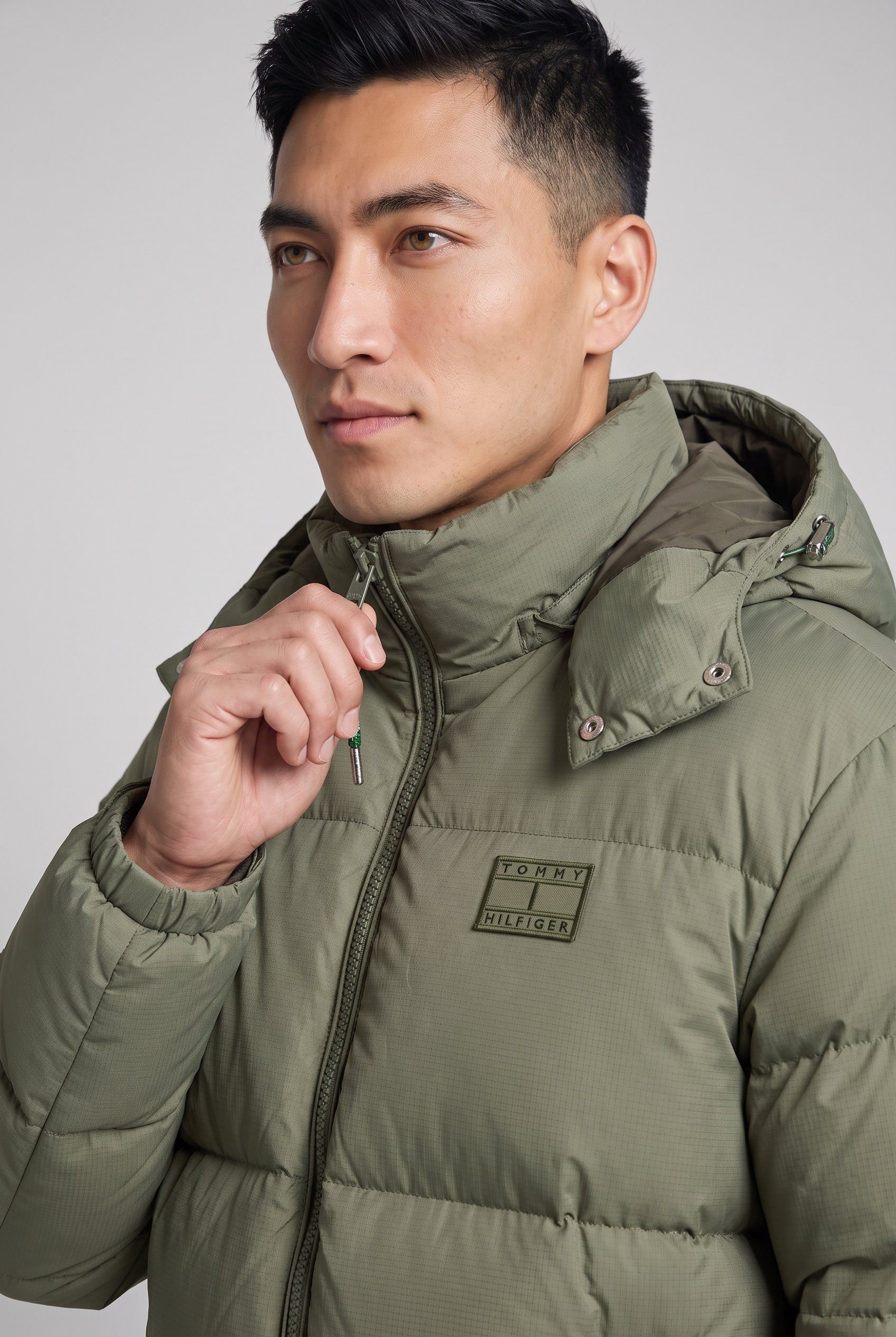 Tommy Jeans Steppjacke ALASKA DOWN PUFFER Daunenjacke Regular fit mit abnehmbarer Kapuze