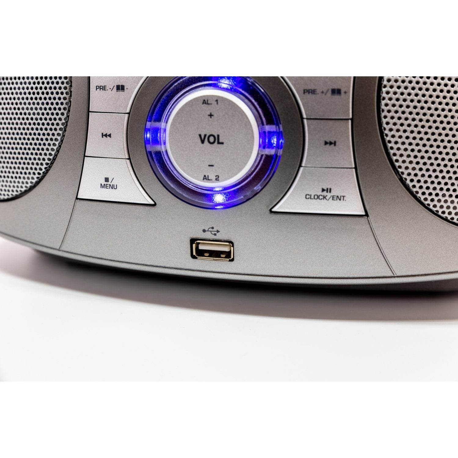 Soundmaster SCD1800TI tragbares Digitalradio CD-Player DAB+ UKW-RDS USB Bluetooth Digitalradio (DAB) (DAB+, UKW-RDS, 4 W, CD-Player, Bluetooth, USB, Wecker, tragbar, Hörbuchfunktion)