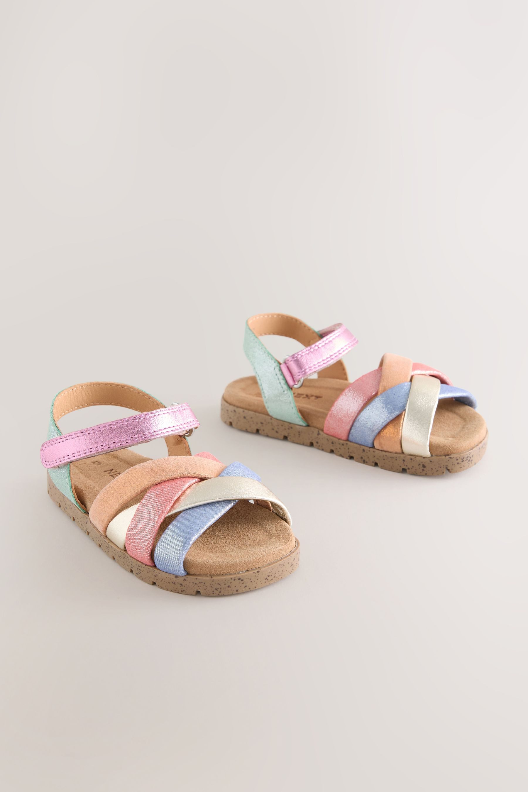 Next Ledersandalen in Flechtoptik mit Klettverschluss Sandale (1-tlg)