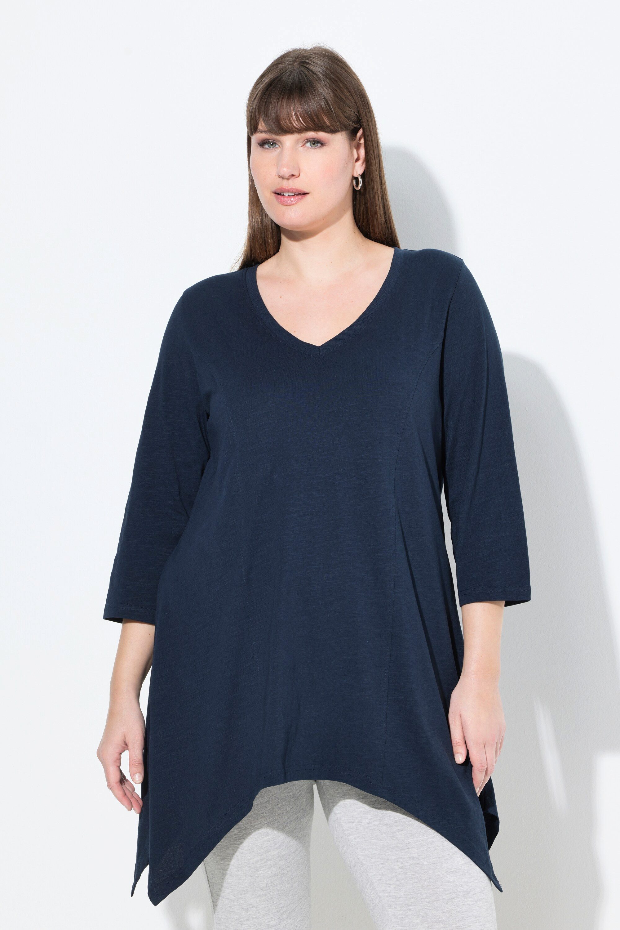 Ulla Popken T-Shirt Shirt Zipfelsaum V-Ausschnitt günstig online kaufen