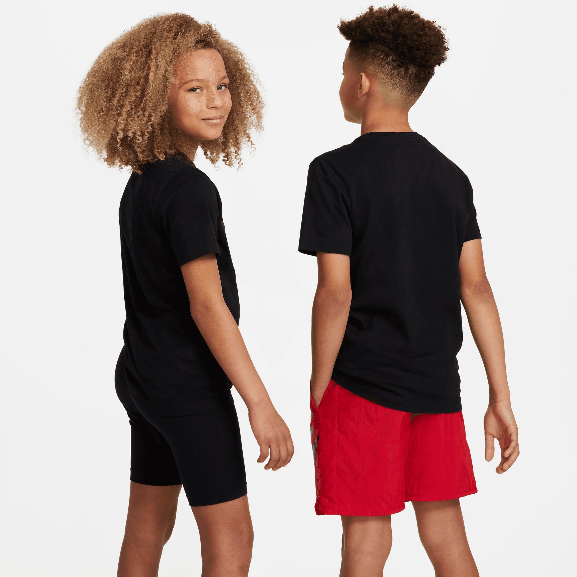 schwarz Kids' Big T-Shirt Sportswear Nike T-Shirt