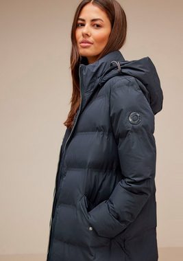 STREET ONE Winterjacke mit Druckknopfverschluss seitlich am Saum