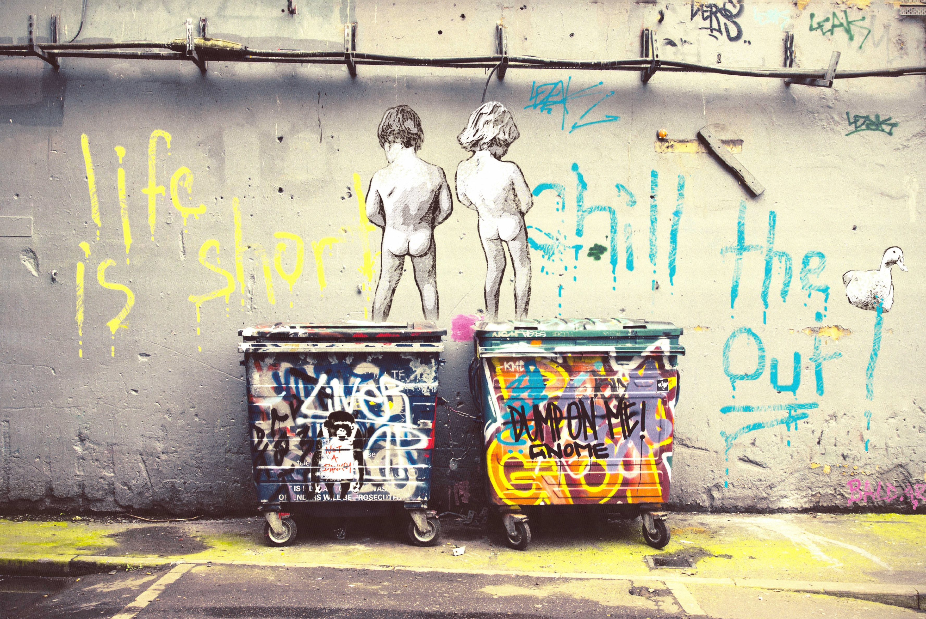 Affengeilebilder Leinwandbild Life is Short by Banksy auf Keilrahmen gespannt, (1 St), Kunstdruck Wandbild Bild in verschiedenen Formaten