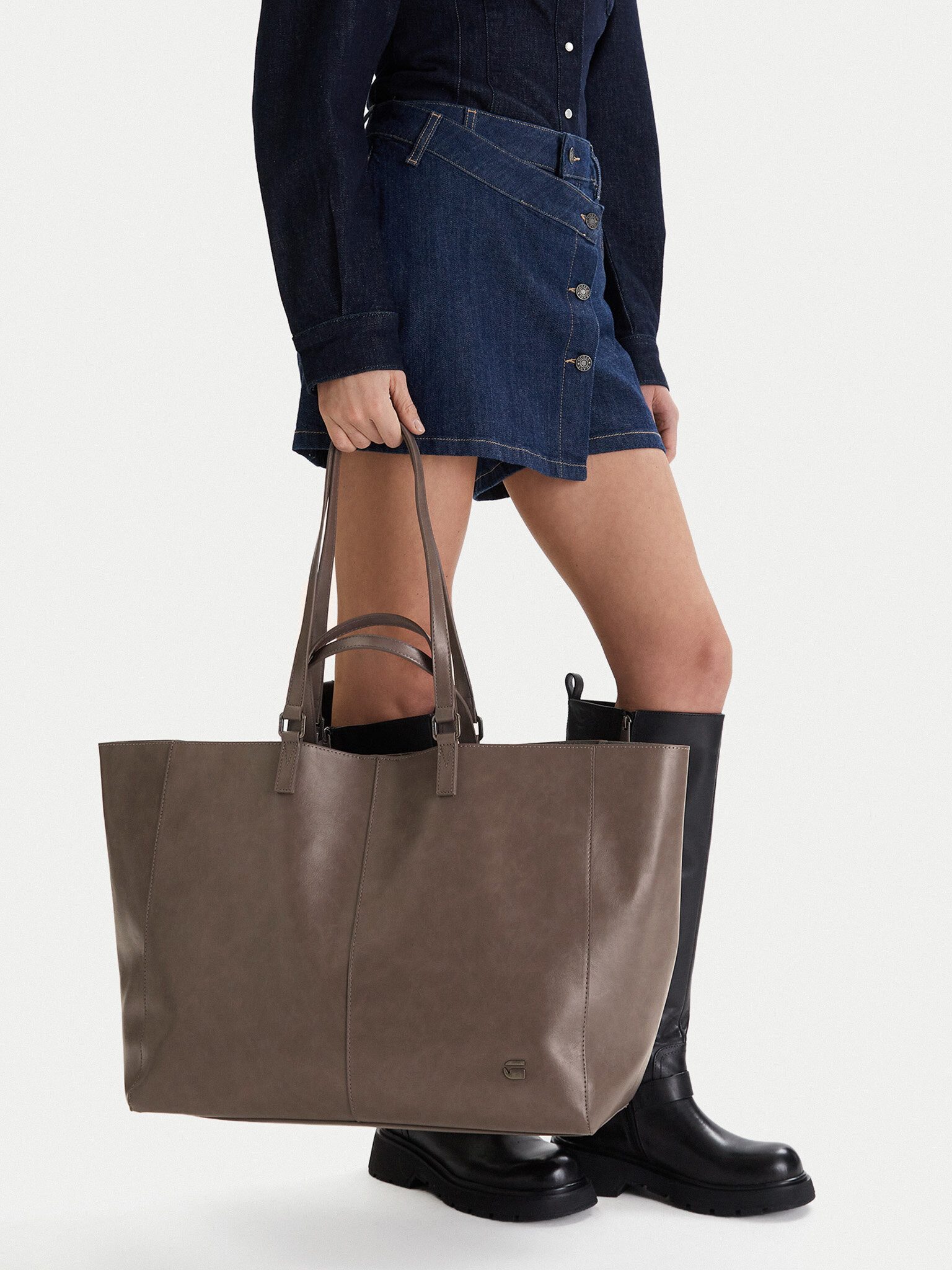 G-STAR Handtasche G Star Raw Handtasche Damen Braun G-STAR RAW-EO-LDA8455 TAUPE