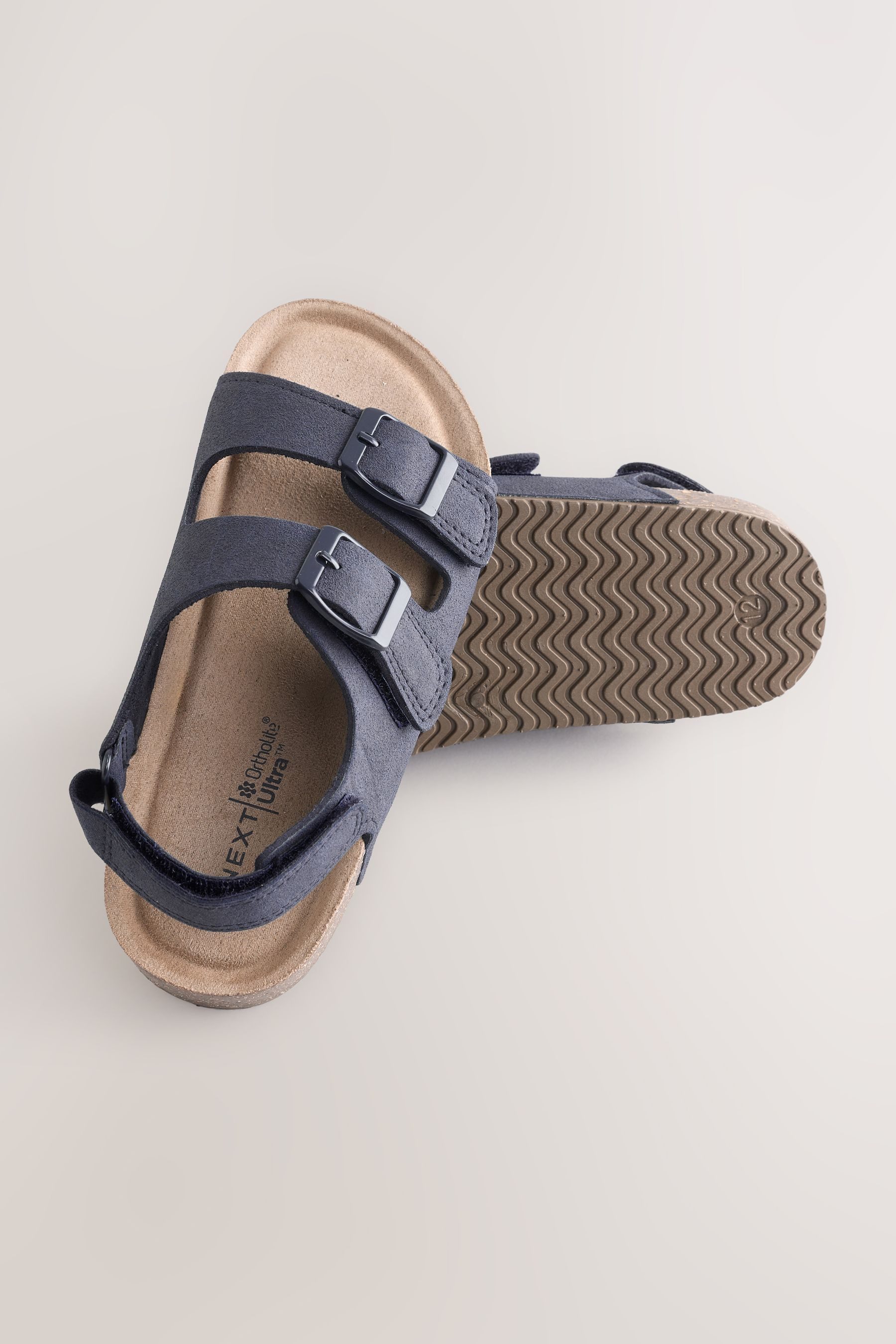 Next Sandalen mit Korksohle und Klettverschluss Sandale (1-tlg)