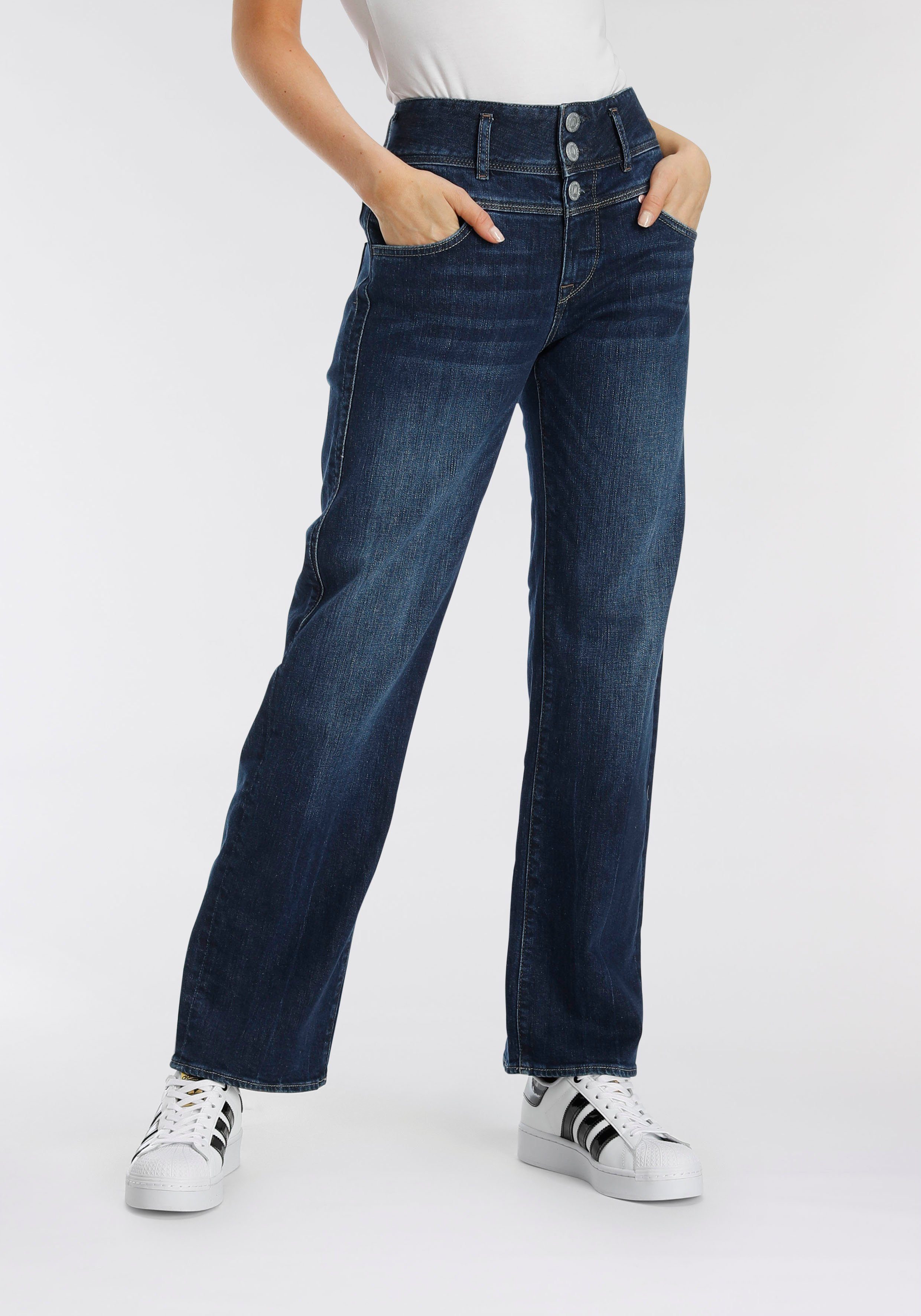 Herrlicher Straight-Jeans RAYA mit seitlichen Keileinsätzen für eine  streckende Wirkung, Gerade Jeans "RAYA" in cleaner Optik von Herrlicher
