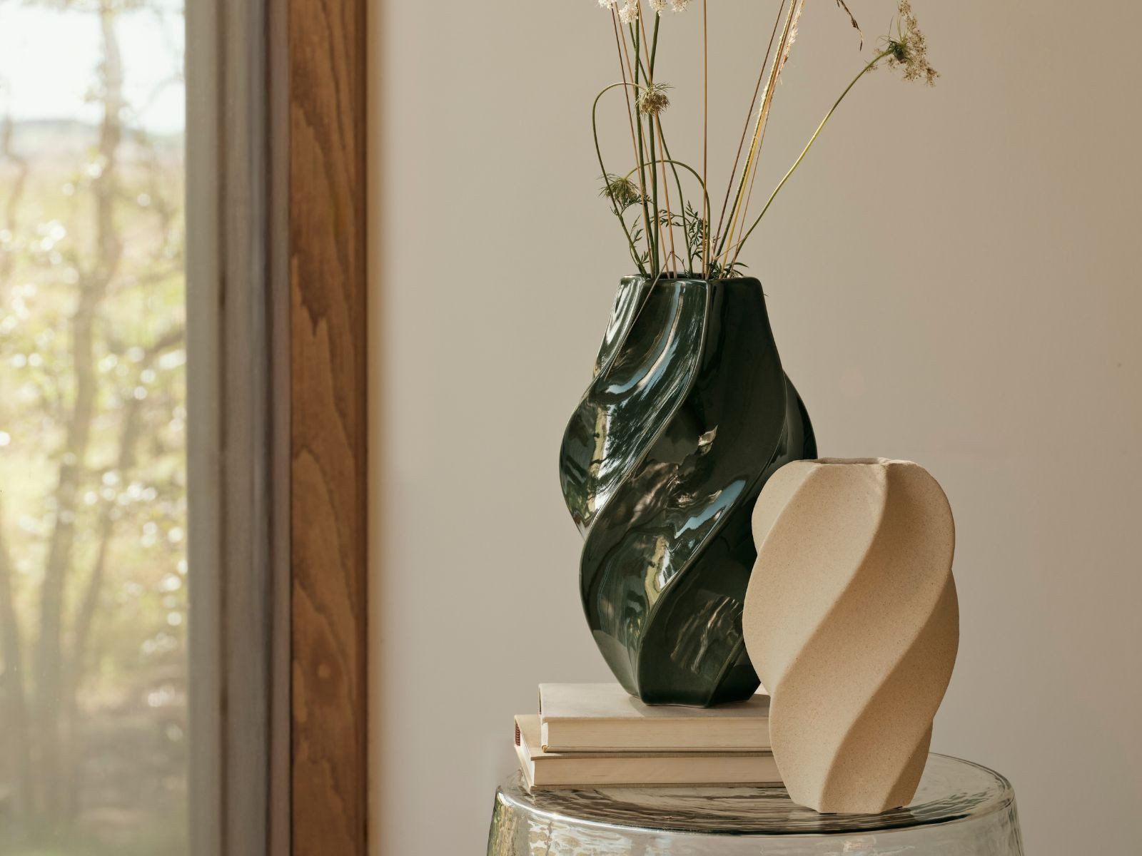 Broste Copenhagen Dekovase Odette Vase weiß 32cm (Vasen)