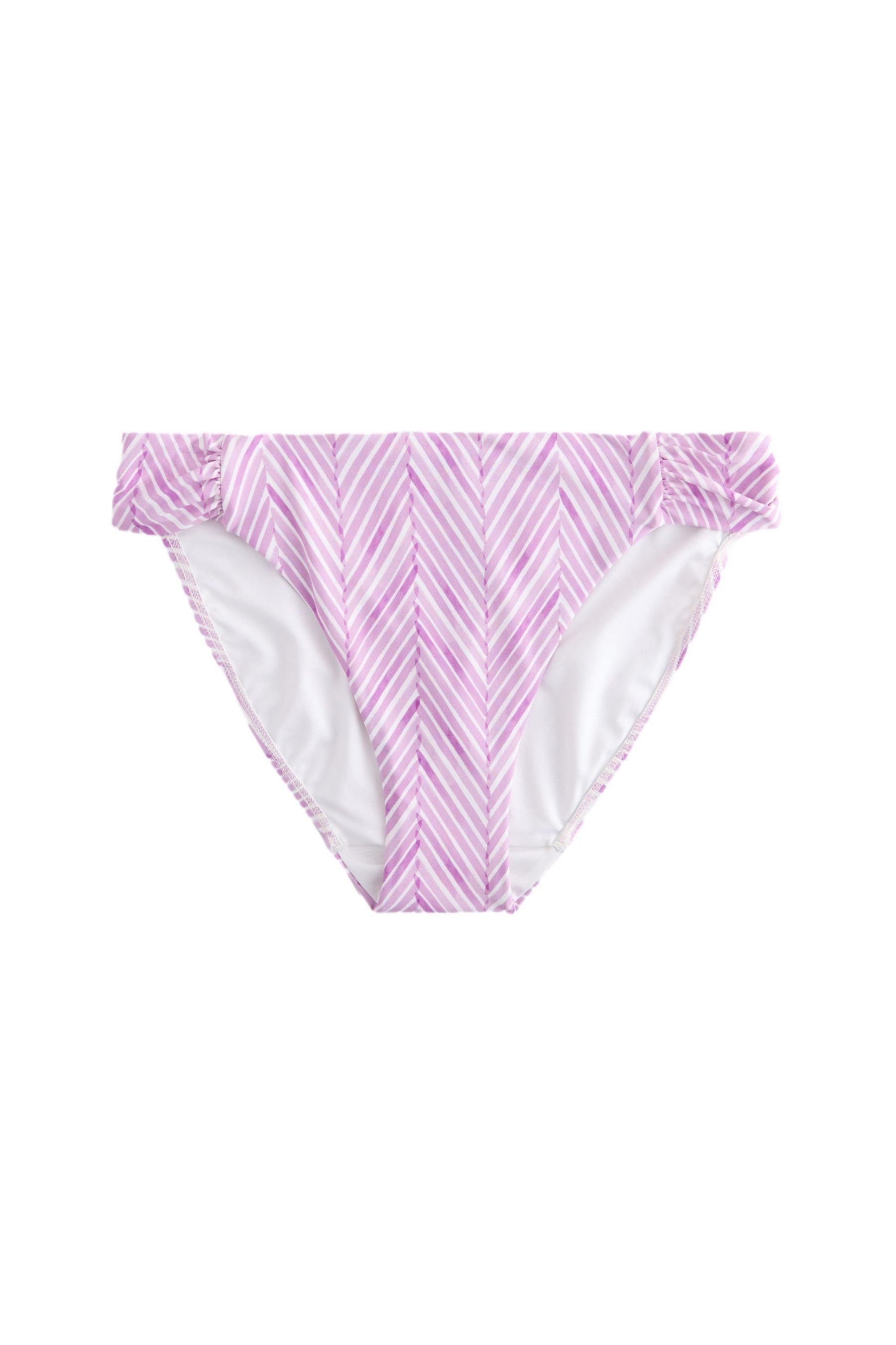 Next Bikini-Hose Rüschen-Bikinihose mit hohem Beinausschnitt (1-St) günstig online kaufen