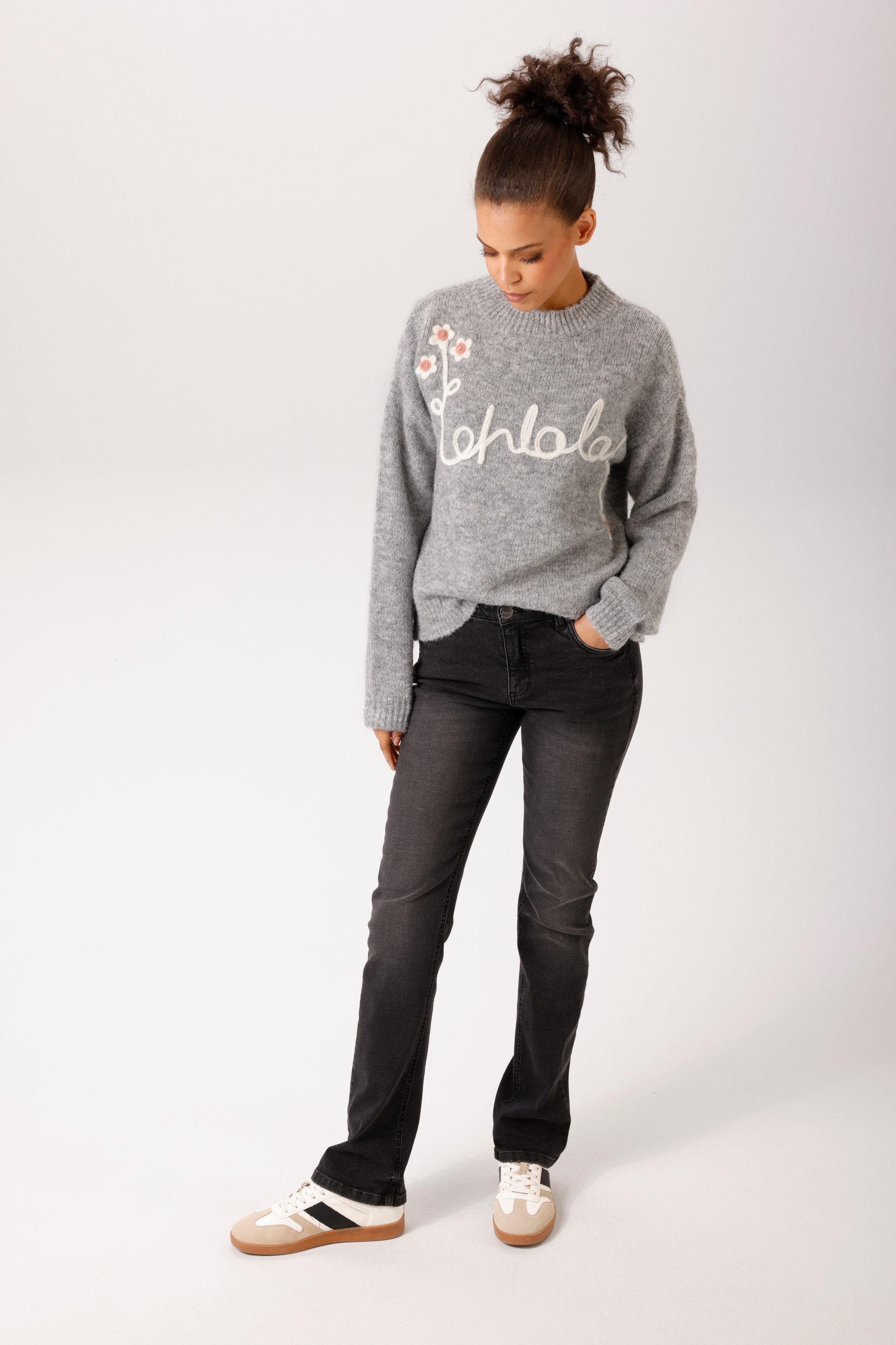 Zum Outfit 7