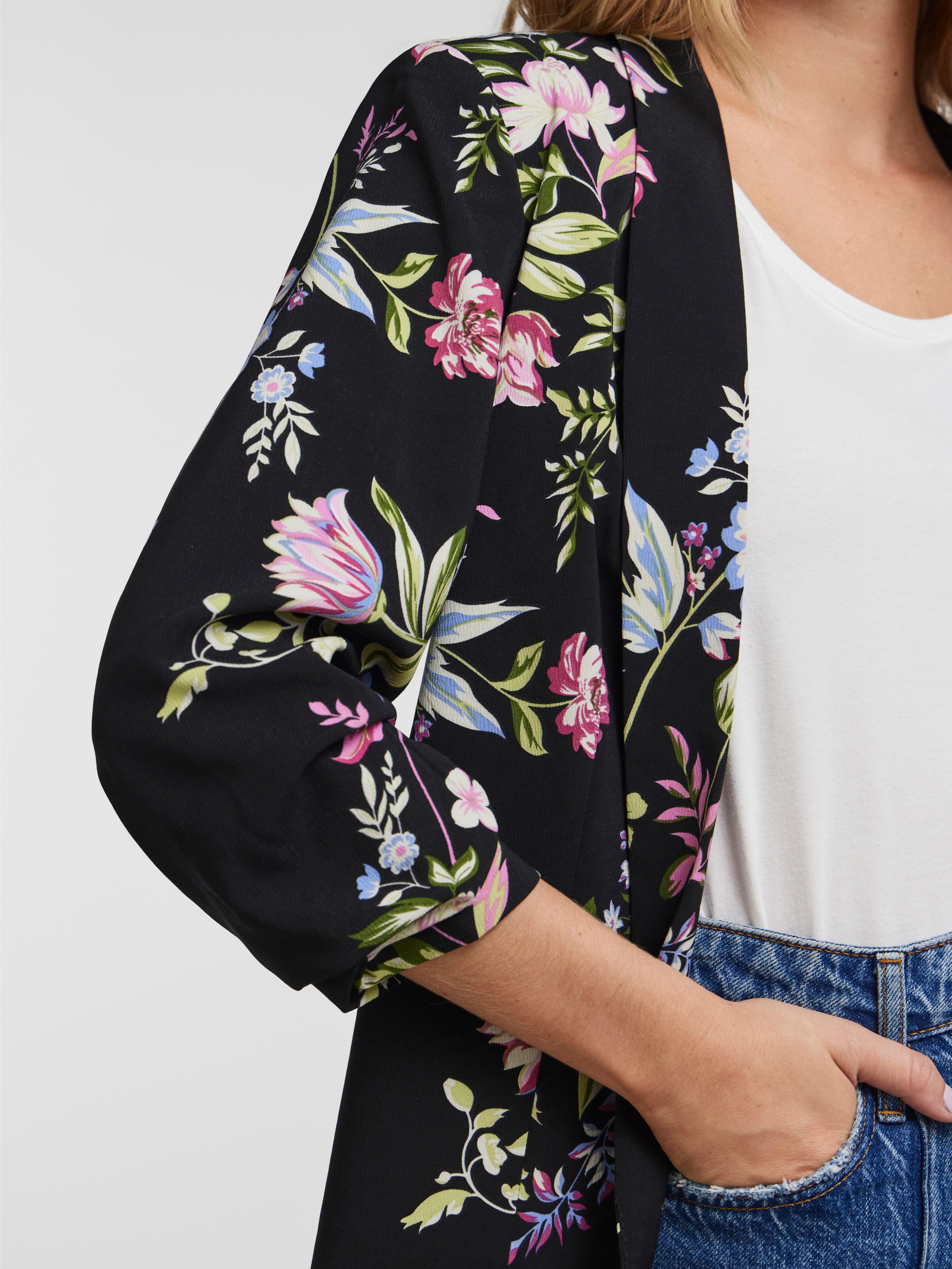 pieces Blusenblazer PCBOSELLA 3/4 PRINTED BLAZER NOOS mit 3/4 Ärmel günstig online kaufen