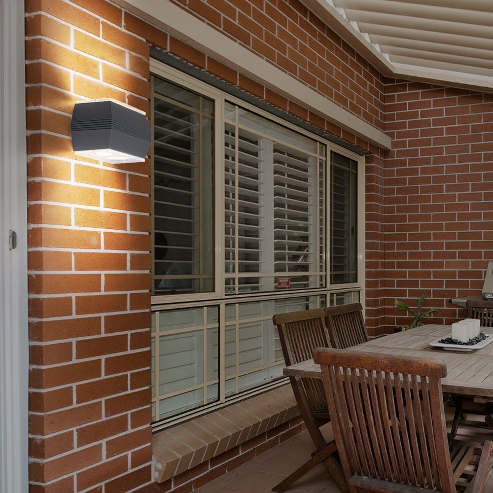 EGLO Außen-Wandleuchte, Leuchtmittel inklusive, Warmweiß, LED Wand Außen Glas Down Watt ALU Grundstück Lampe Strahler Up 10