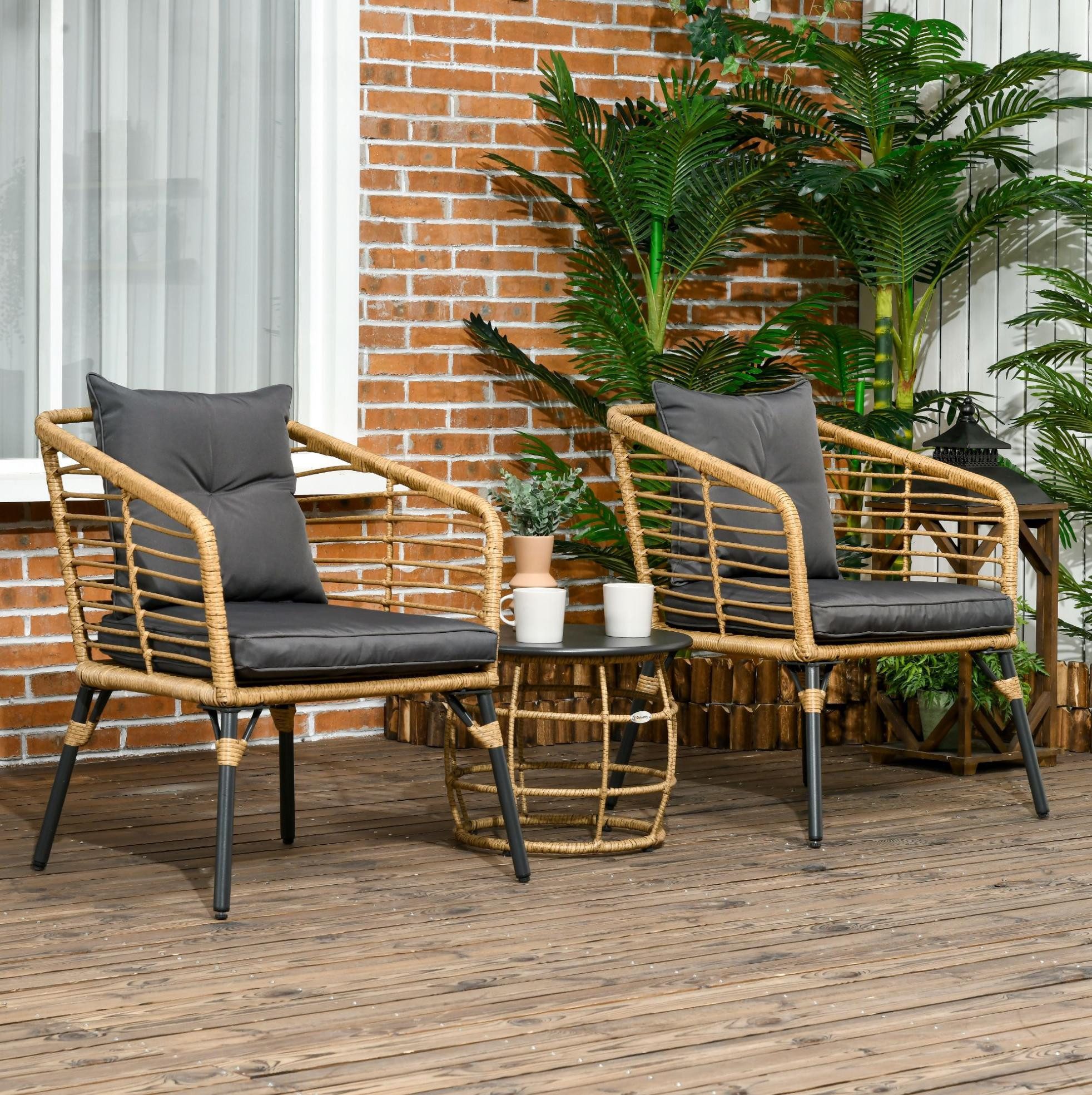 OKWISH Sitzgruppe 3‑tlg. Rattan-Gartenmöbel-Set Ø46x37 cm – in Sand/Dunkelgrau, (Set, 3-tlg., Bistro-Set & Balkonmöbel für einen lebendigen Look im Freien), mit Couchtisch, 2 Stühlen & Kissen, für Terrasse, Garten, Balkon