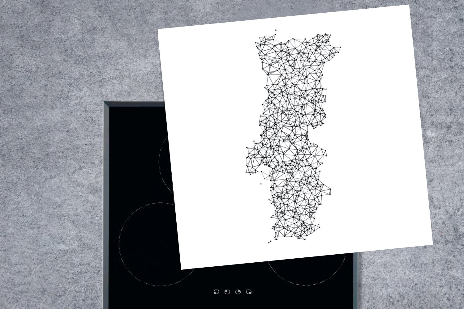 Ceranfeldabdeckung, tlg), Arbeitsplatte Schwarz-weiße Illustration küche MuchoWow Herdblende-/Abdeckplatte Portugal, von Vinyl, für (1 78x78 cm,