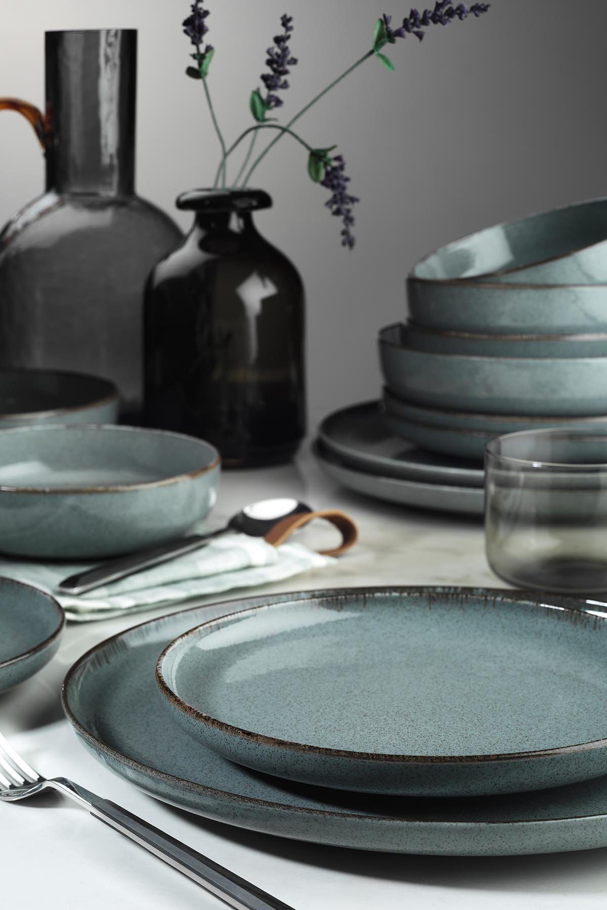 Hermia Concept Geschirr-Set Kütahya Porselen (16-tlg), 4 Personen, Porzellan, 4 Unterteller, 4 Speiseteller, 4 Dessertteller,4 Schalen