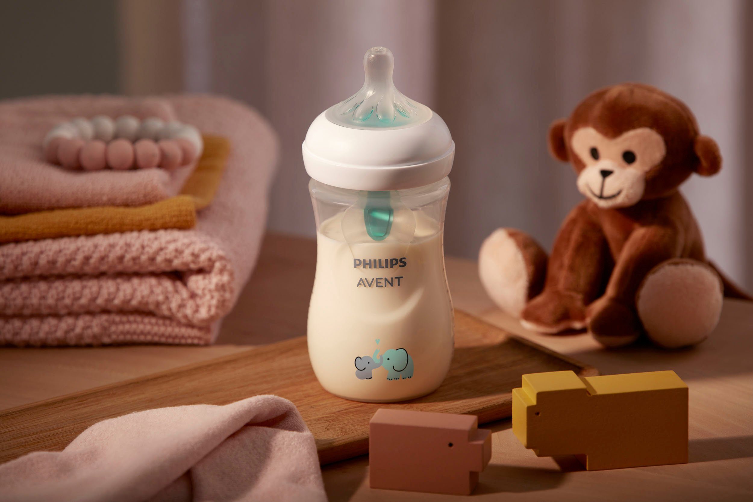 Natural dem AVENT 1. AirFree 260ml, Response Philips Babyflasche Monat SCY673/81, Ventil, dem ab mit