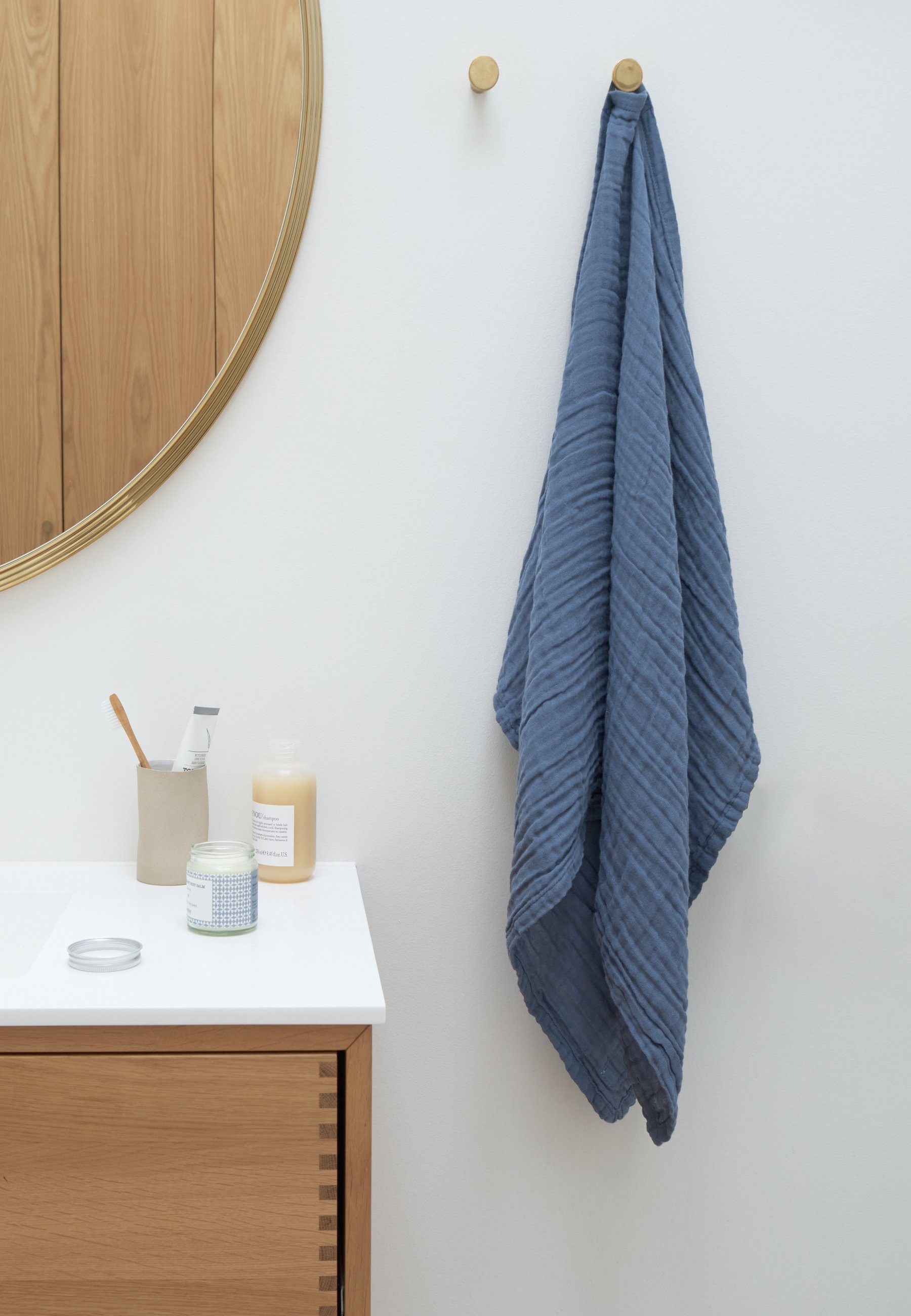 The Organic Company Handtuch FINE Hand Towel, Gauze, GOTS zertifizierte Bio-Baumwolle Grey Blue- grau/blau