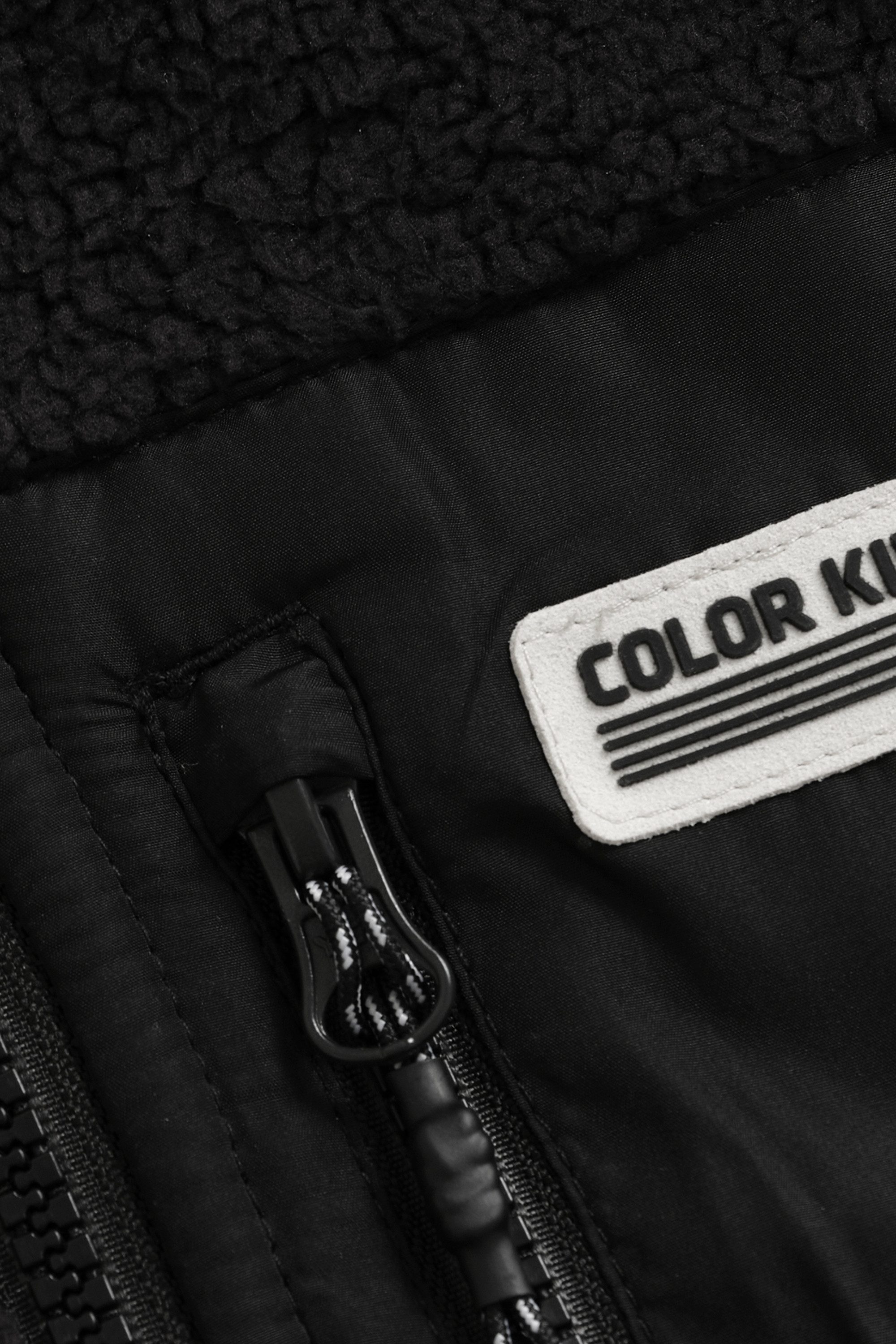 COLOR KIDS Plüschweste COFleece Vest Kuschelige Teddy-Weste mit praktischen Taschen