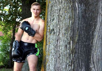 BAY-Sports Boxhandschuhe Bad Style Box-Handschuhe schwarz/grau Boxen Kickboxen