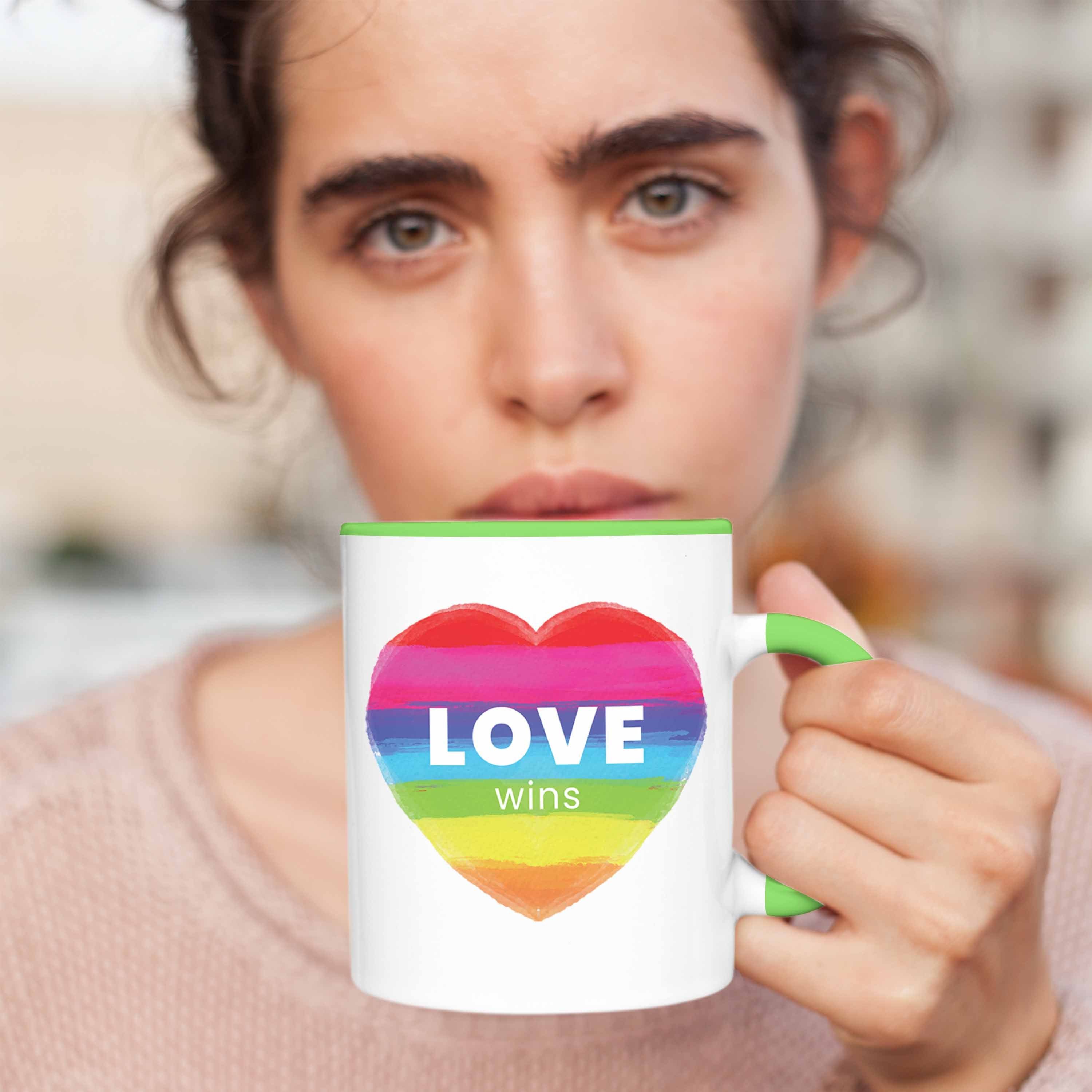 Trendation Tasse Trendation - Regenbogen Grün Pride Tasse Transgender Geschenk Grafik Lesben LGBT Schwule Love