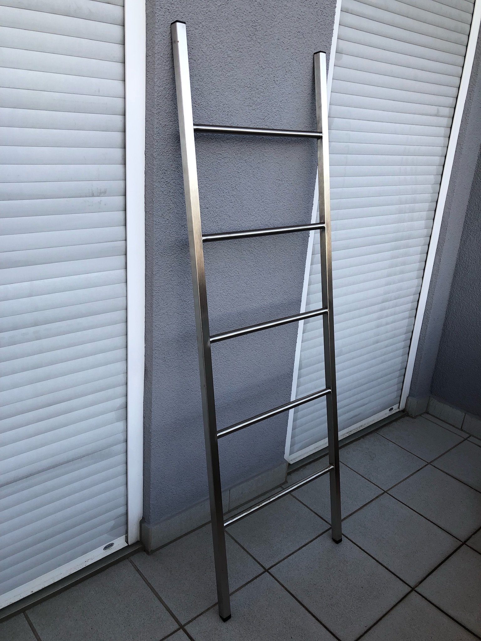 Schlögel Blumenständer Blumenständer Kräuterleiter Pflanzleiter Blumenleiter Gewürz, auf Terrasse und Balkon verwendbar wenig Platzbedarf
