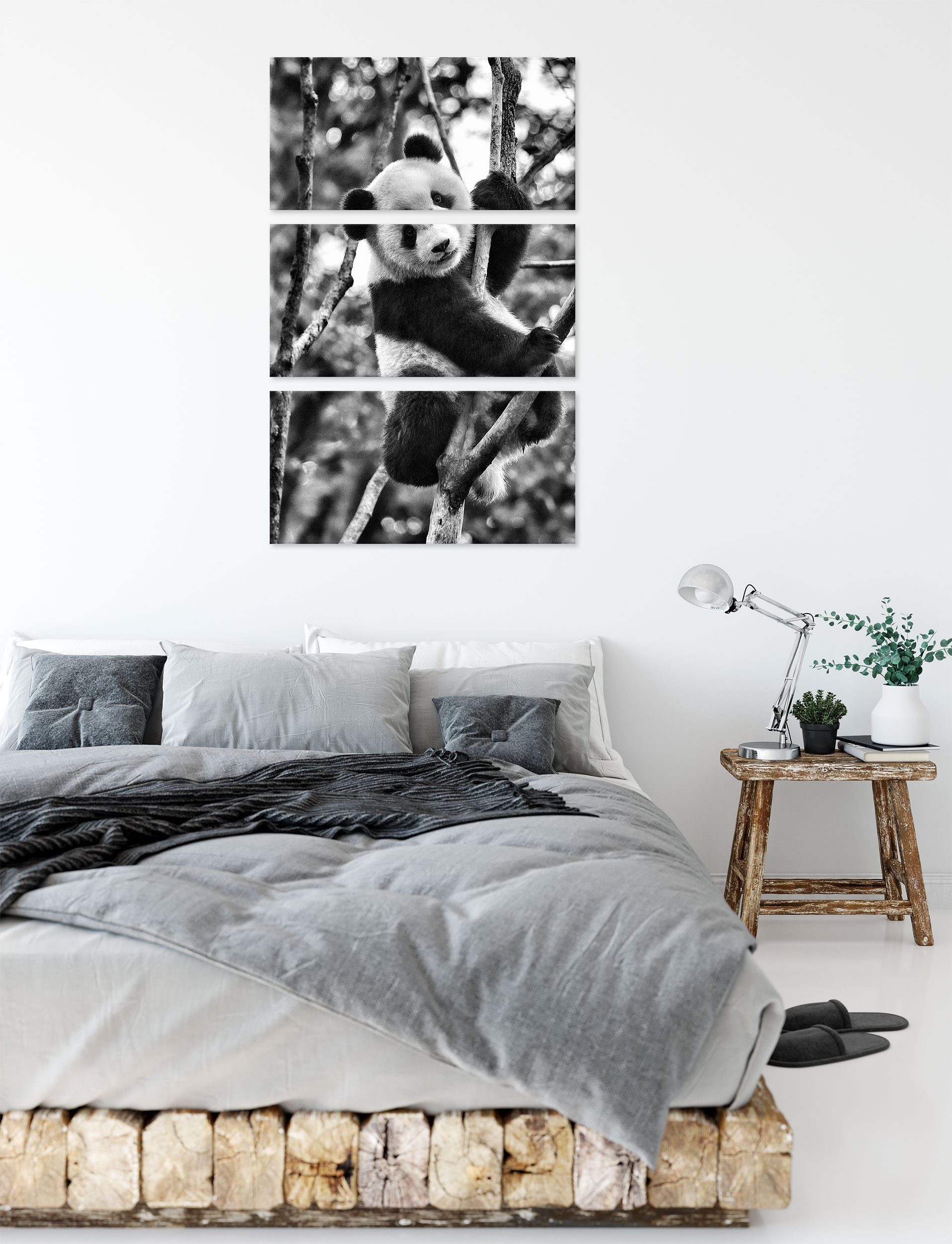 Pixxprint Leinwandbild inkl. 3Teiler (1 auf Zackenaufhänger fertig (120x80cm) bespannt, niedlicher Baum, Baum auf Pandabär Pandabär Leinwandbild niedlicher St)