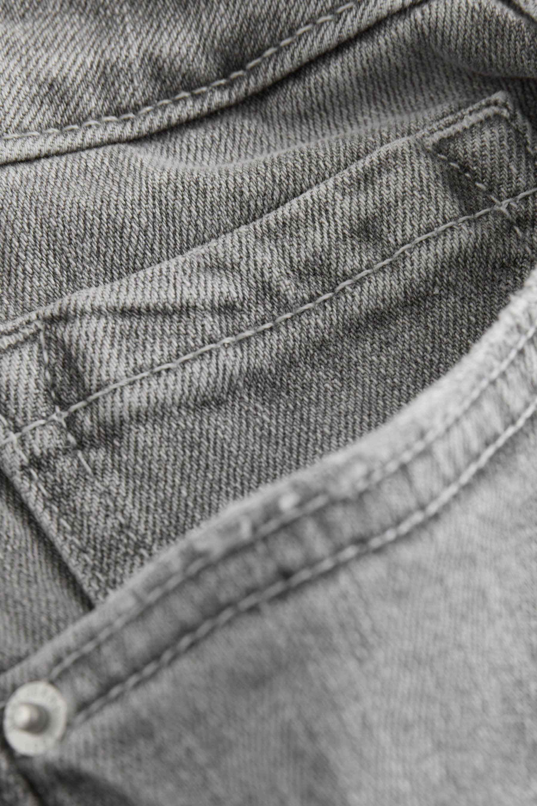 Next Bootcut-Jeans Bootcut-Jeans mit mittelhohem Bund, Kurzgröße (1-tlg) günstig online kaufen