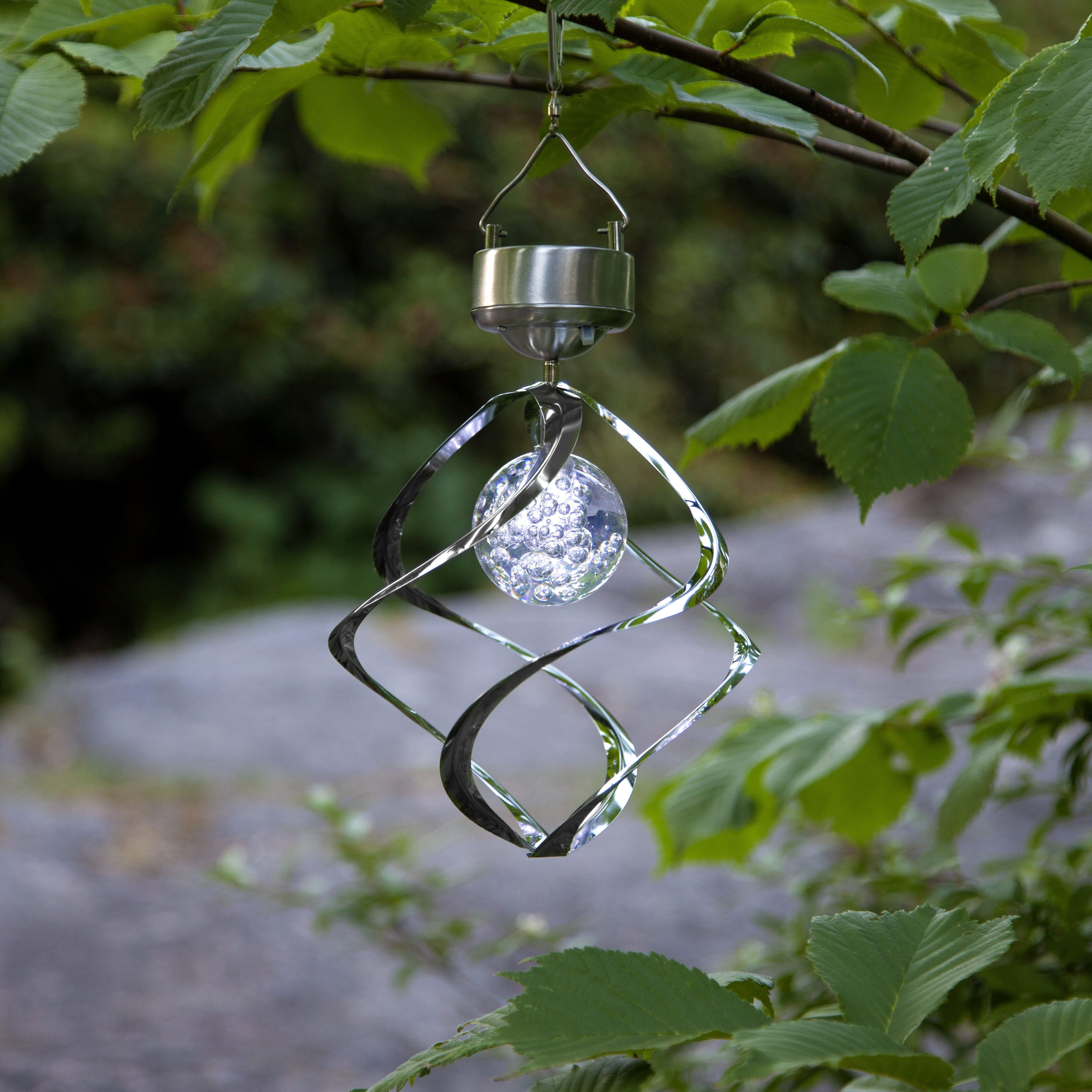 STAR TRADING LED Solarleuchte Solar-Windspiel Roma, Tageslichtsensor, LED fest integriert, Neutralweiß, 1 LED mit weißem Licht, Dämmerungssensor
