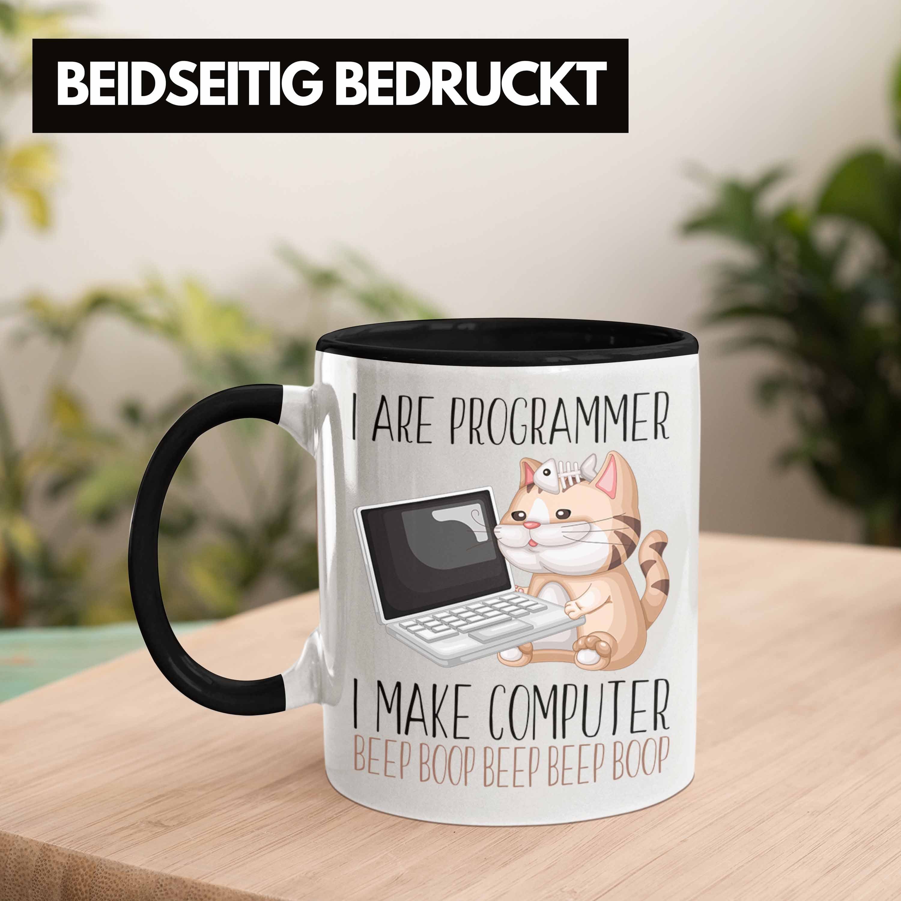 Trendation Tasse IT Kaffee-Becher Techniker Geschenk Schwarz Programmierer Tasse Ges Entwickler