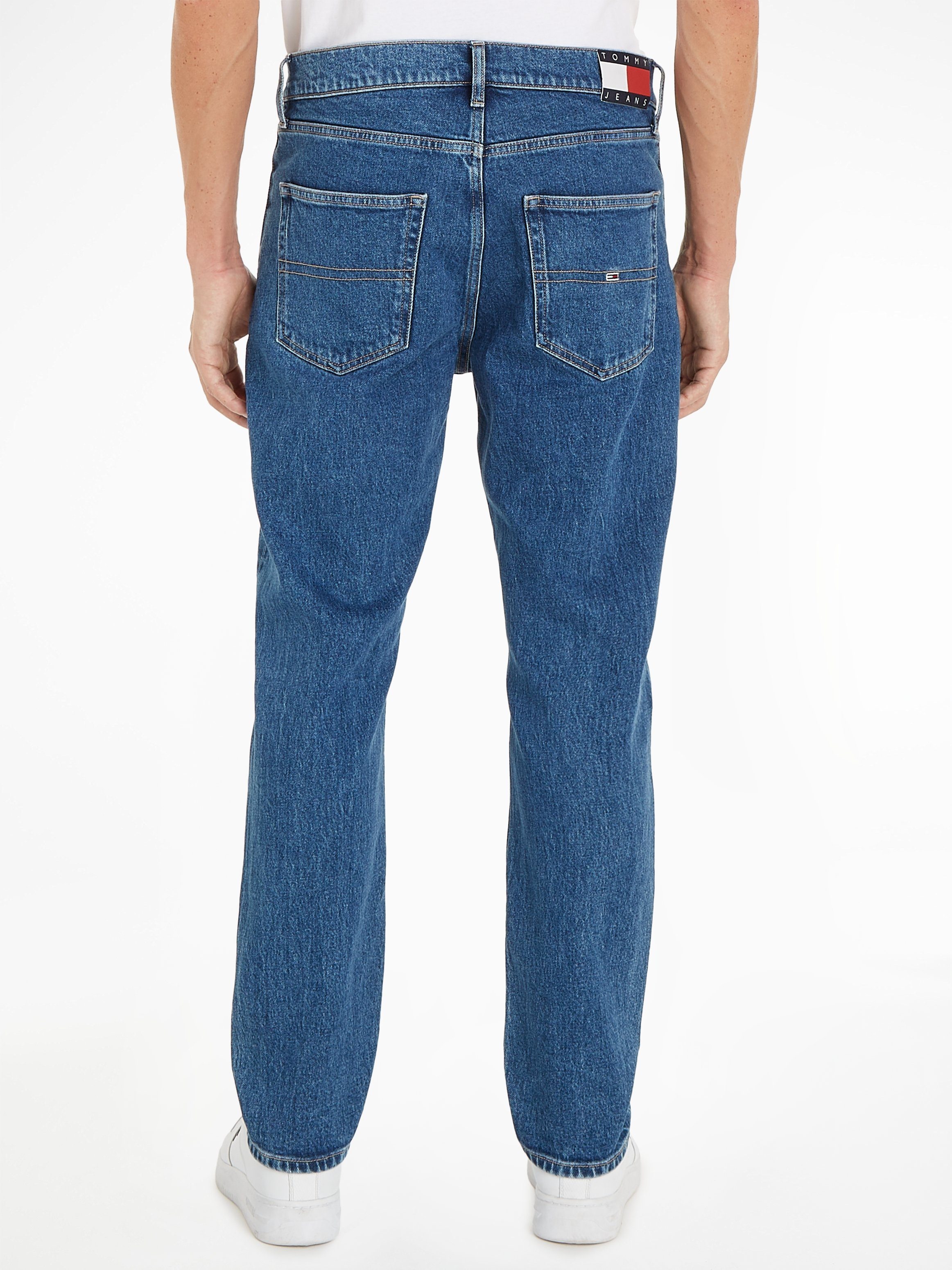 im Dad-Jeans Denim Jeans RGLR DAD Medium Tommy JEAN 5-Pocket-Style