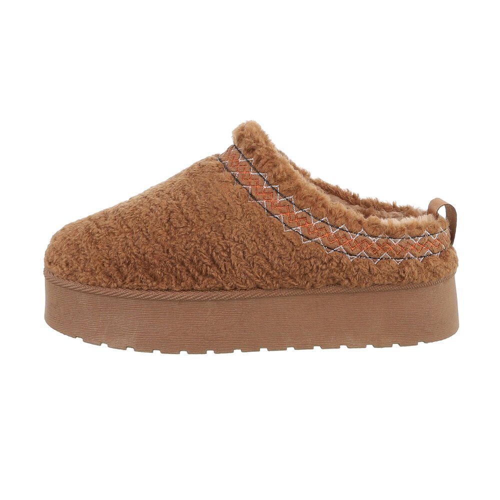Ital-Design Damen Домашняя обувь Freizeit Hausschuh (85135978) Keilabsatz/Wedge Домашняя обувь in Camel