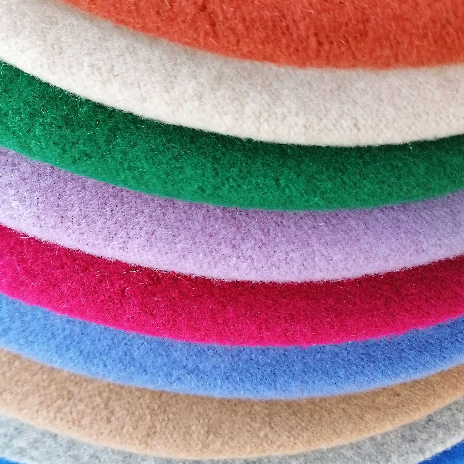 Breiter Baskenmütze meliert aus Wolle