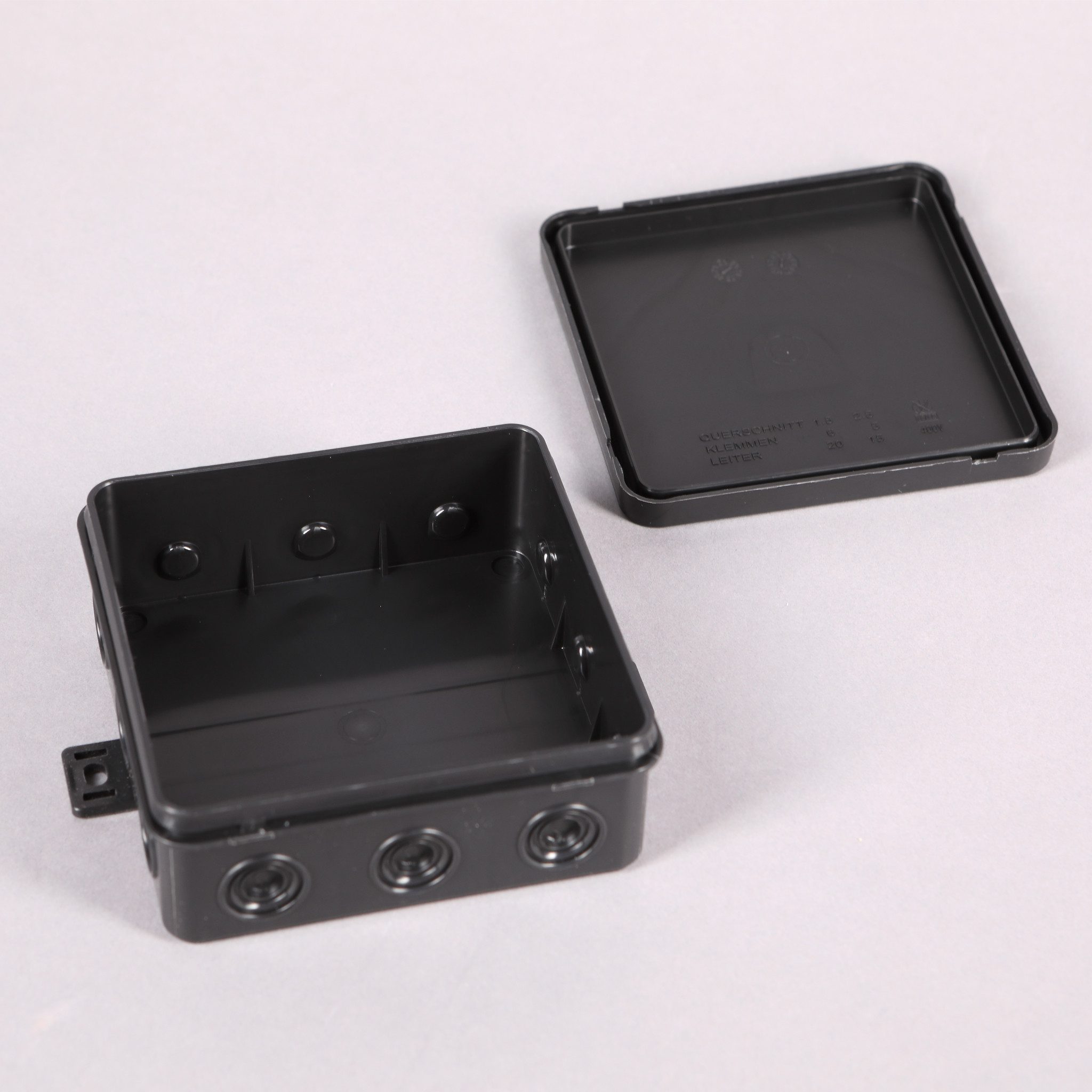 Home4Living Stromverteiler Abzweigdose Verteilerdose Aufputzdose 10x10cm schwarz IP54 (1-St), Witterungsbeständig