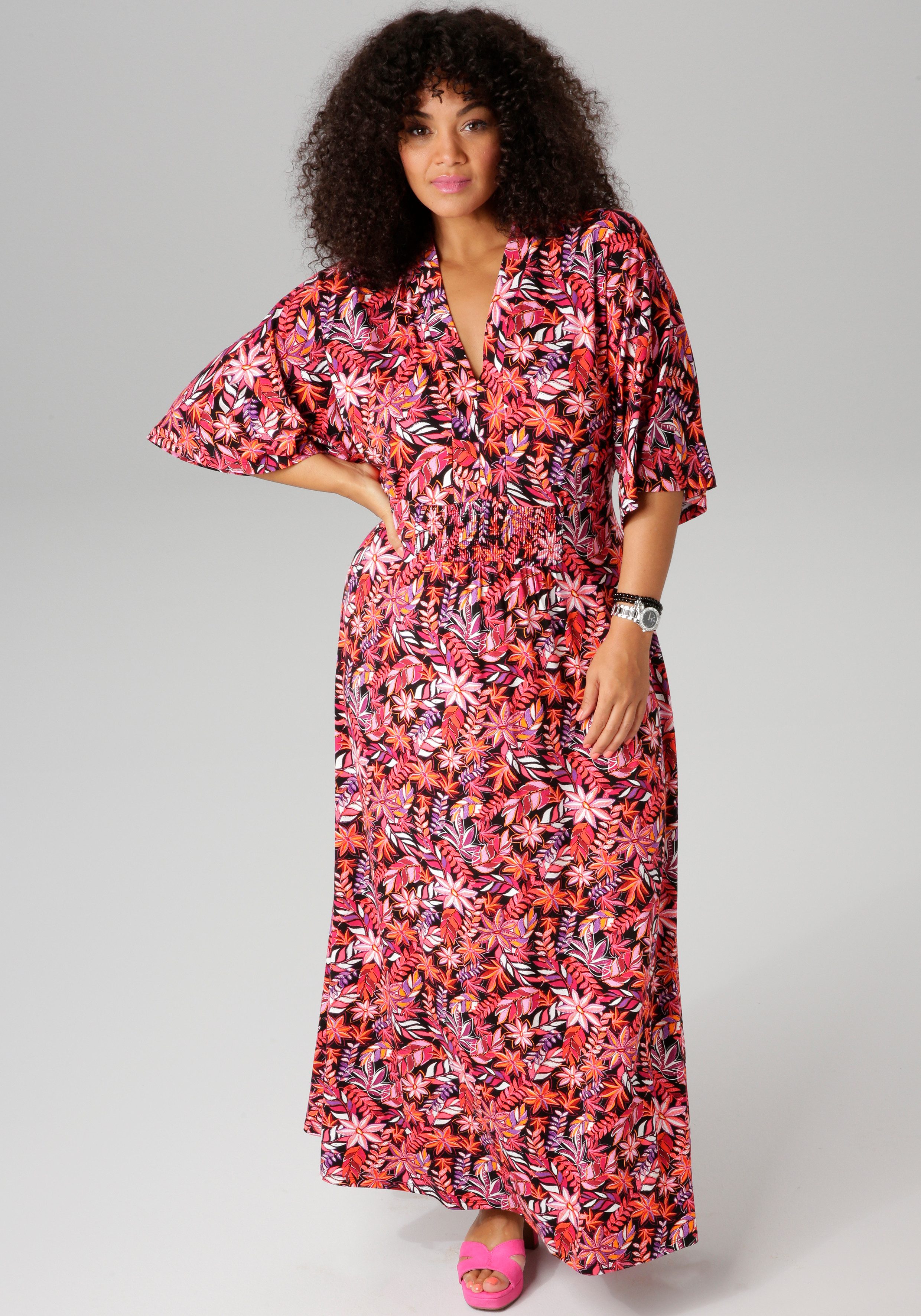 Aniston PLUS Sommerkleid in trendy Maxilänge