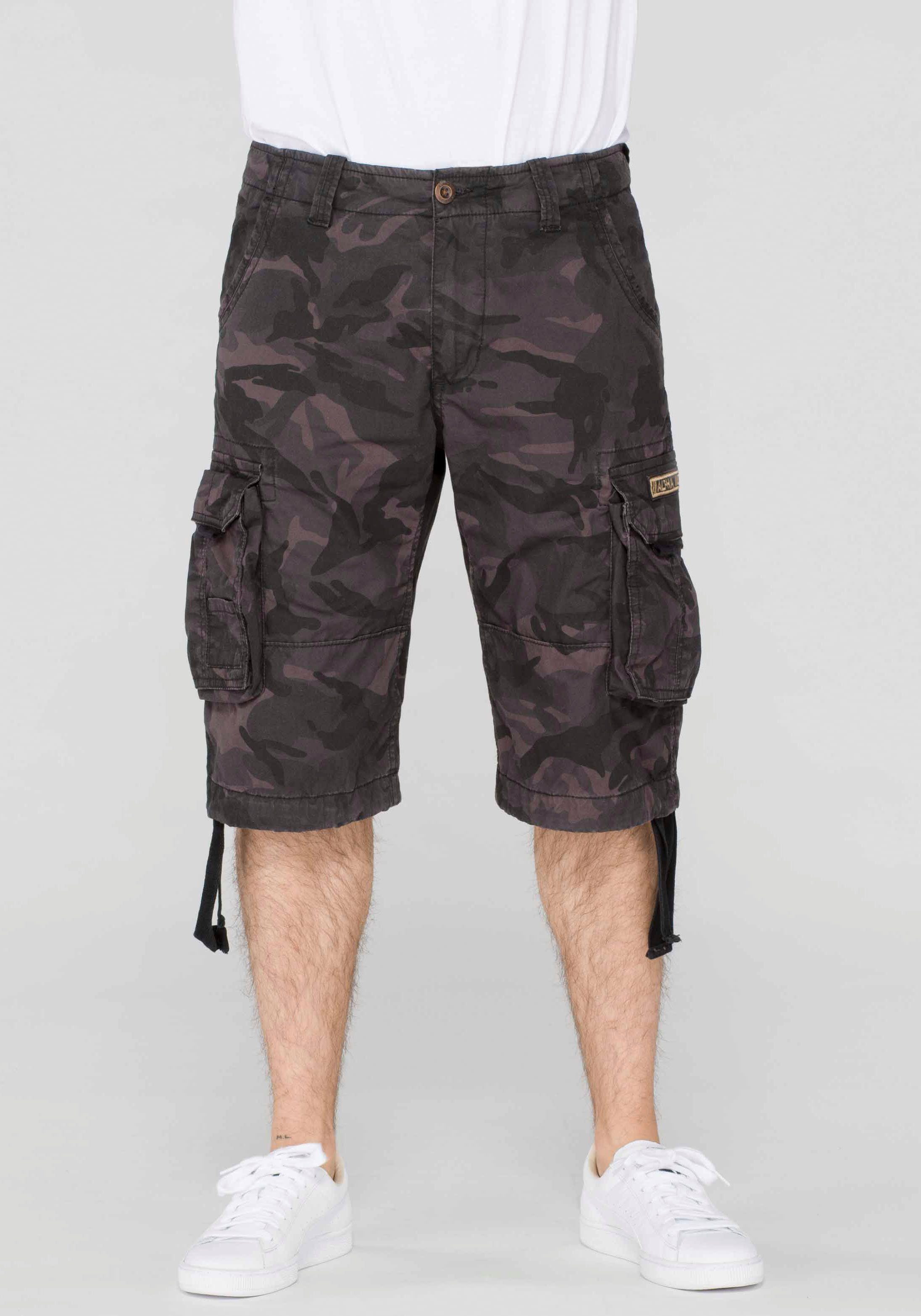 Alpha Industries Cargobermudas Jet Short black camo