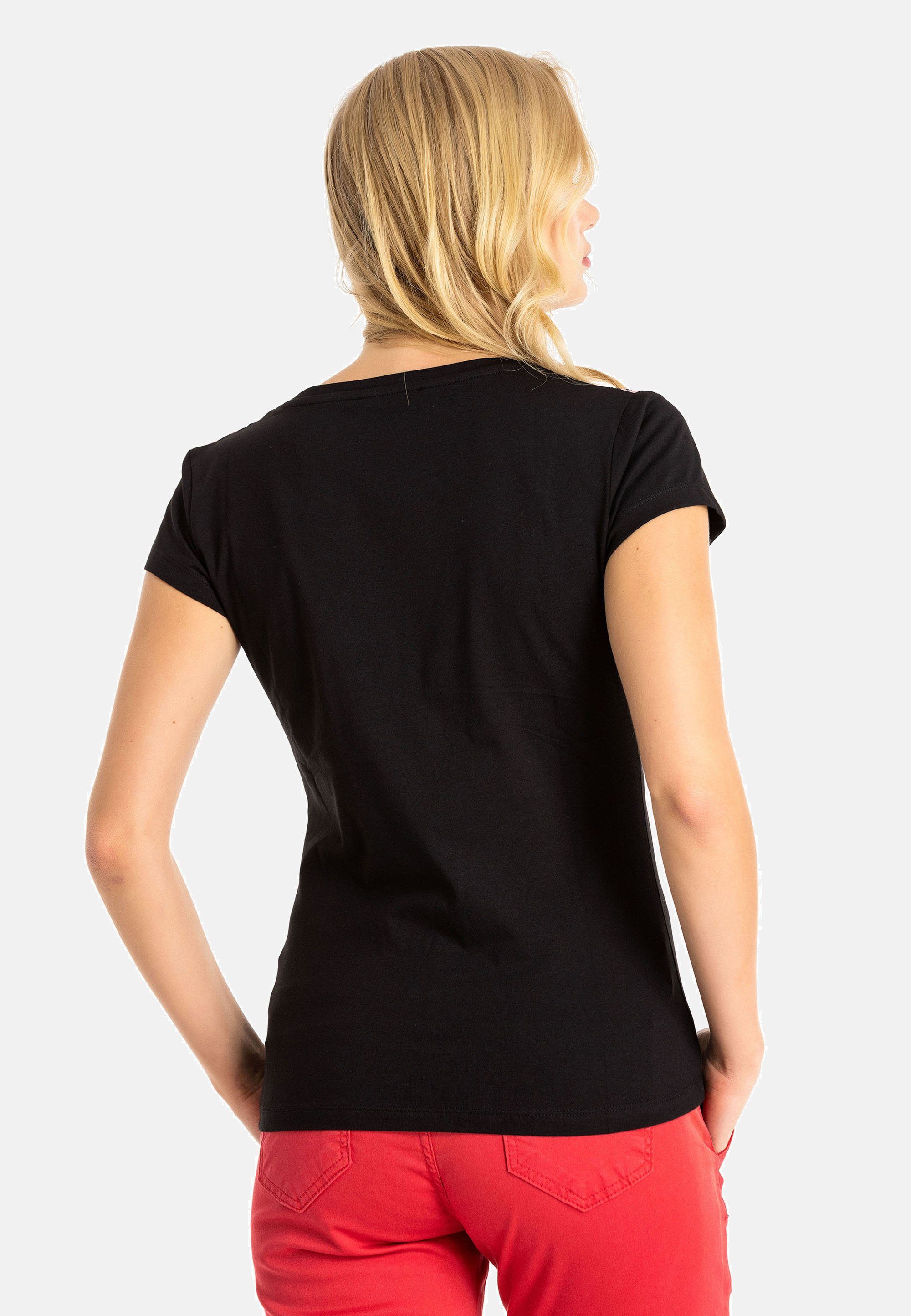 Cipo & Baxx schwarz Frontprint mit modischem T-Shirt